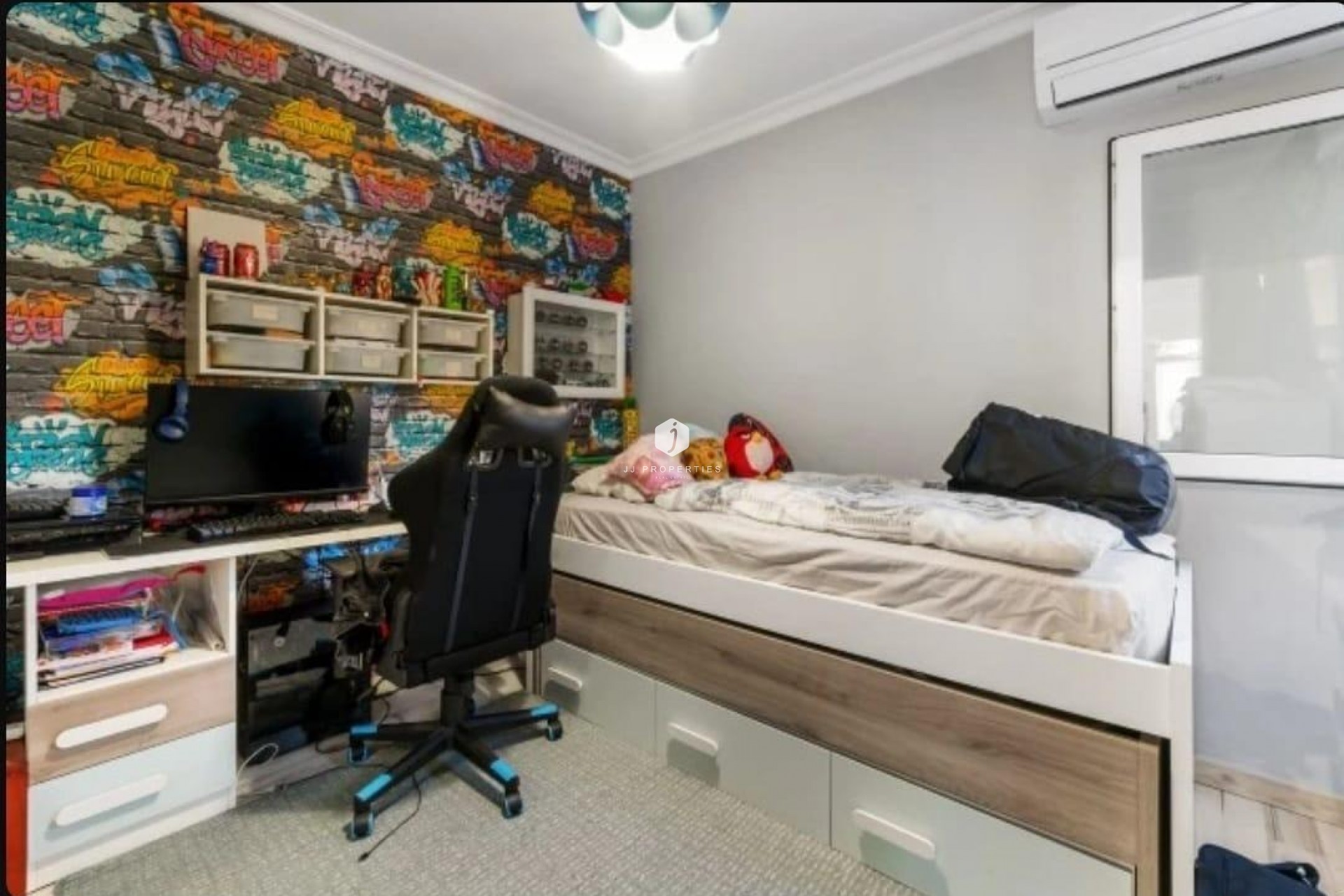 D'occasion - Chalet -
Torrevieja - aguas nuevas