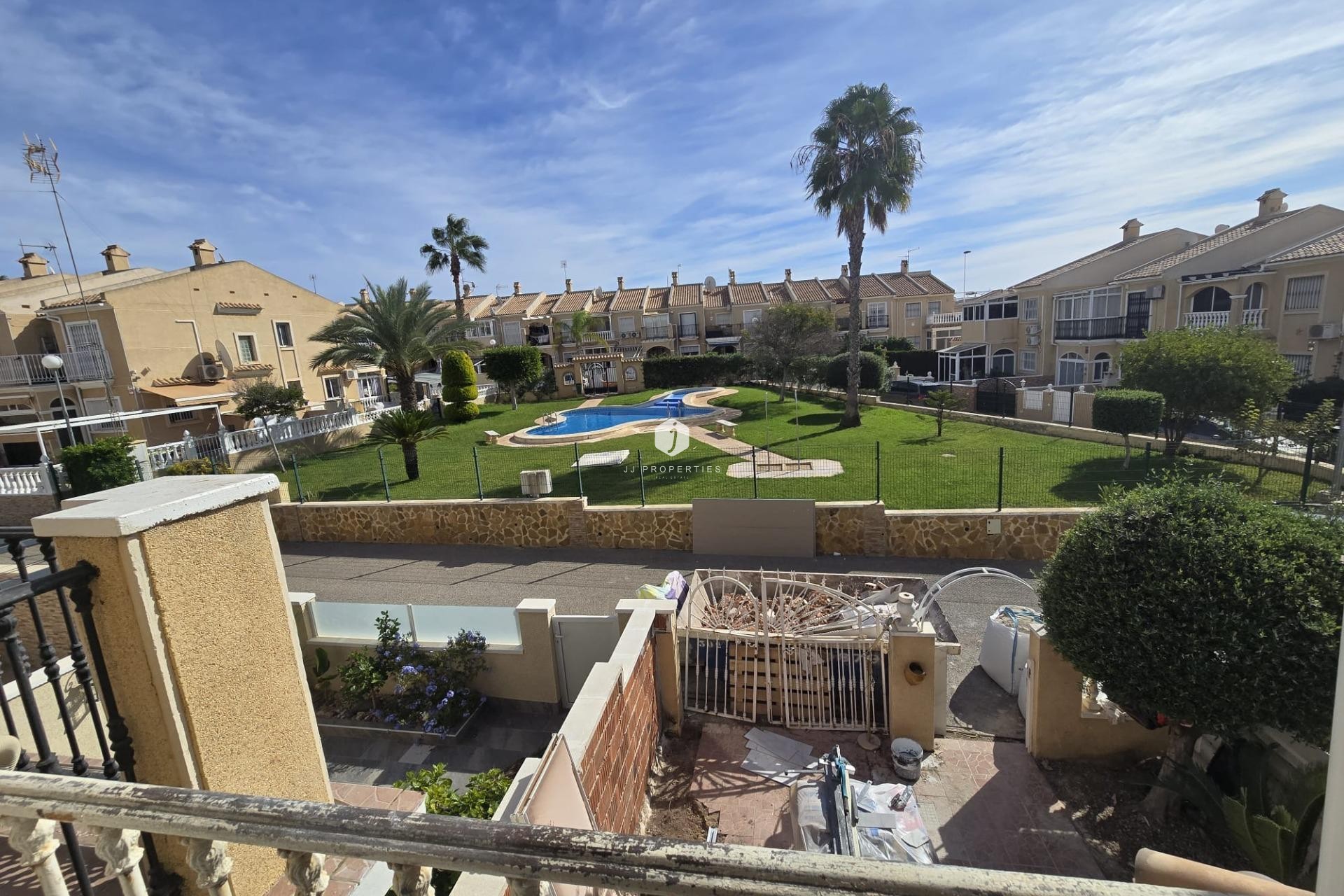 D'occasion - Chalet -
Torrevieja - aguas nuevas