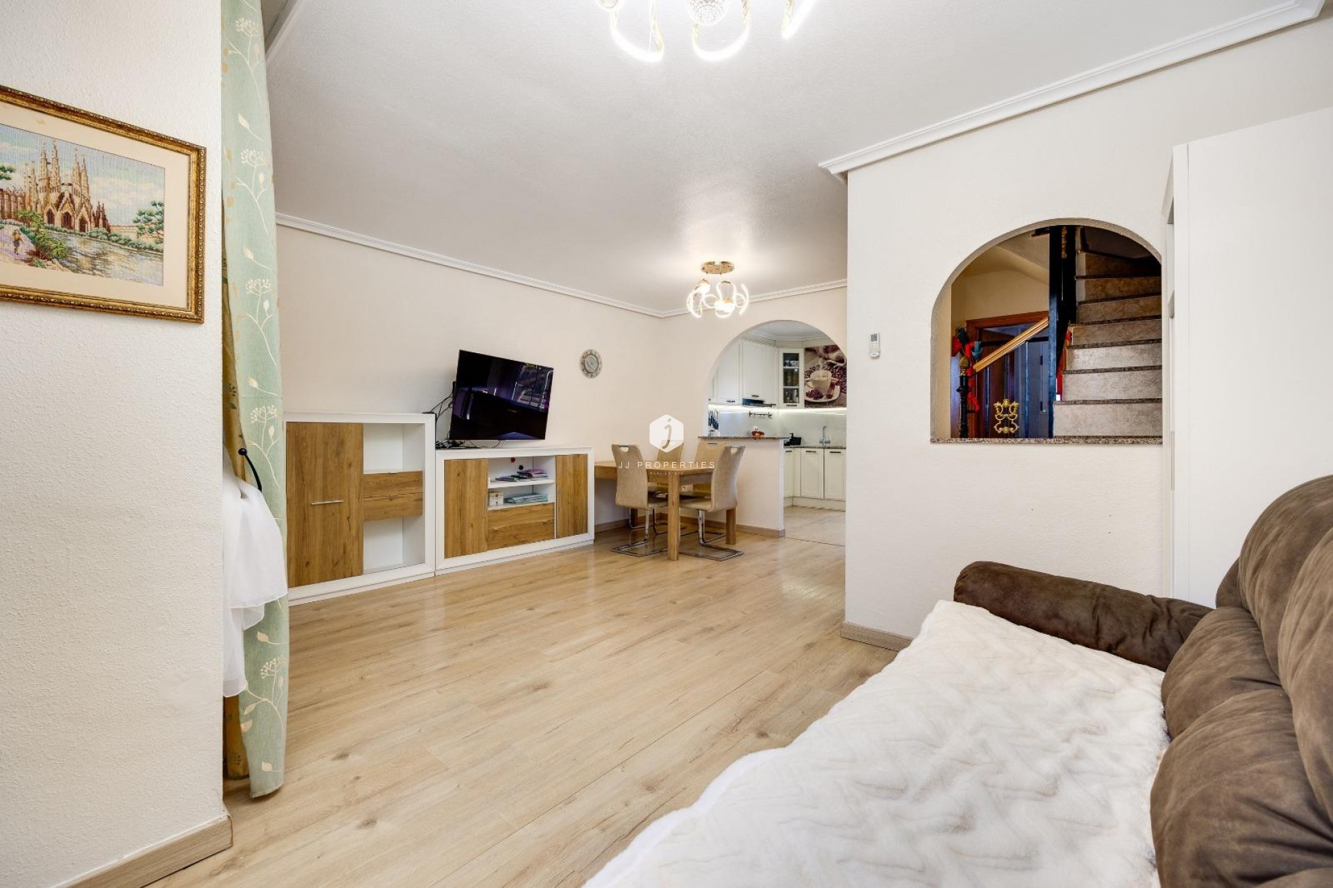 D'occasion - Chalet -
Torrevieja - aguas nuevas