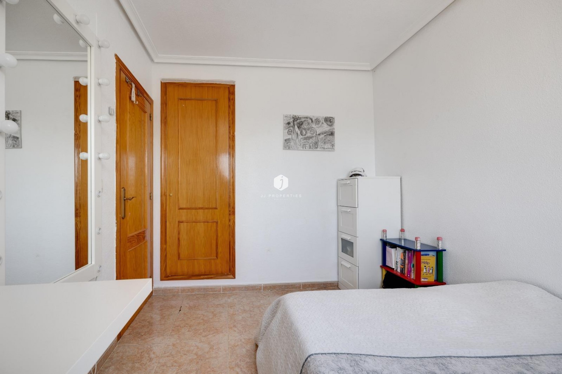 D'occasion - Chalet -
Torrevieja - aguas nuevas