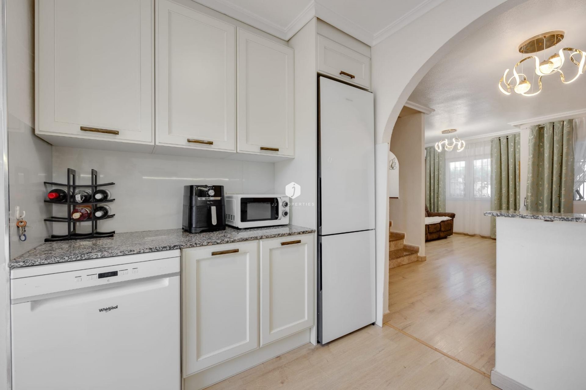 D'occasion - Chalet -
Torrevieja - aguas nuevas