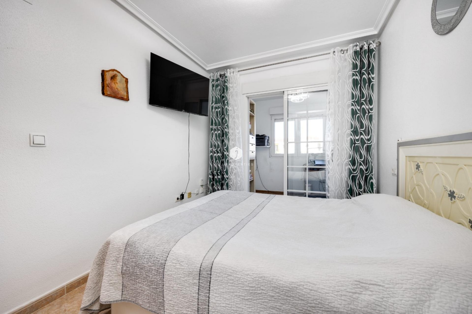 D'occasion - Chalet -
Torrevieja - aguas nuevas