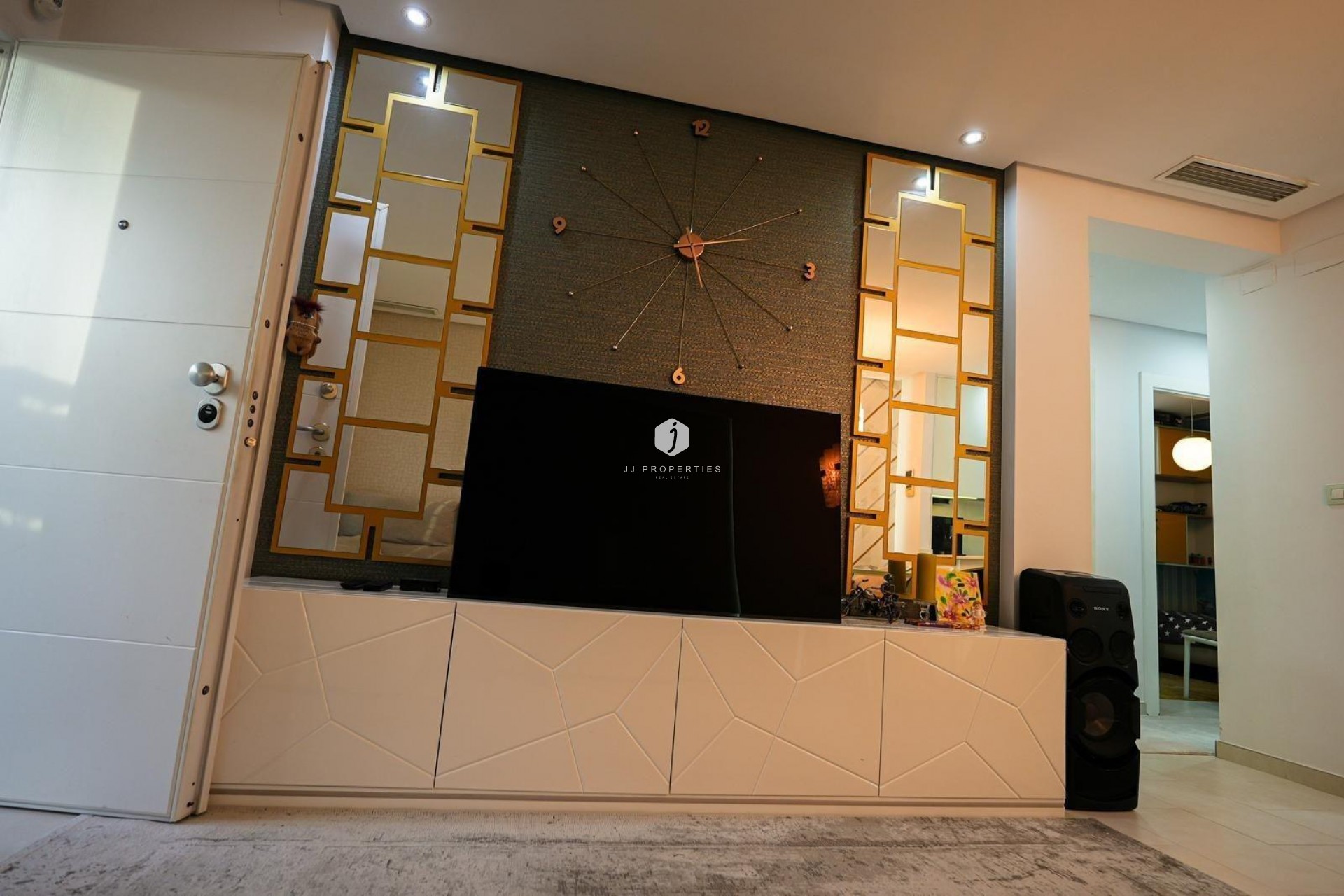 D'occasion - Chalet -
Torrevieja - aguas nuevas