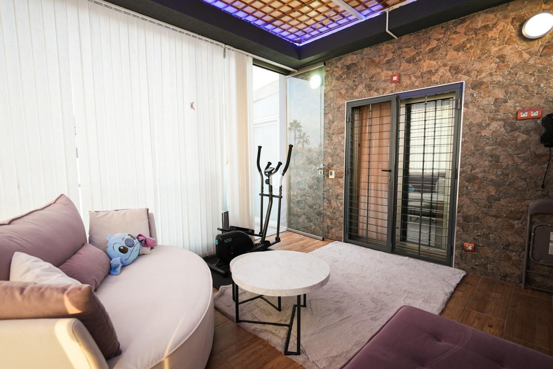 D'occasion - Chalet -
Torrevieja - aguas nuevas