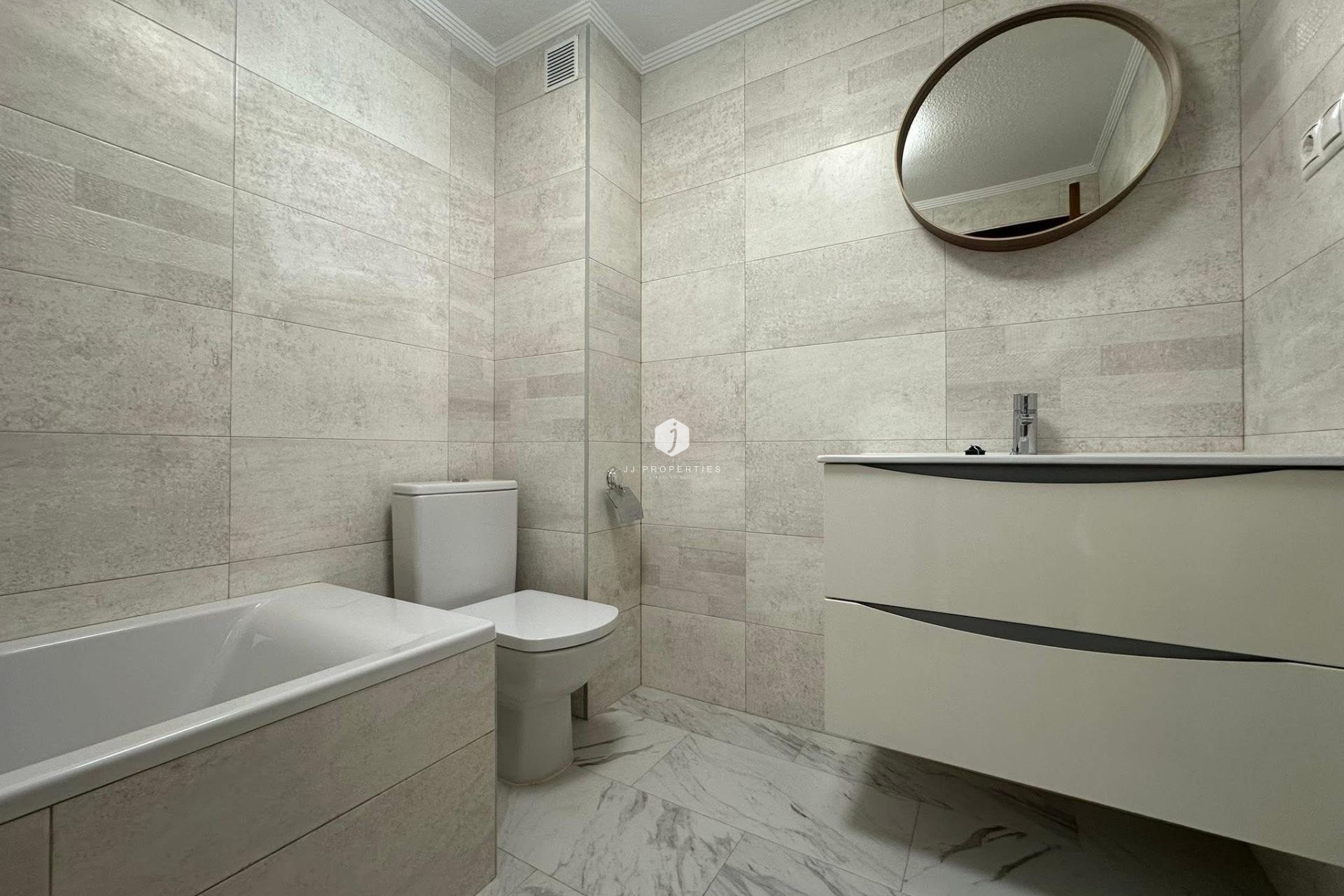 D'occasion - Chalet -
Torrevieja - Cabo cervera