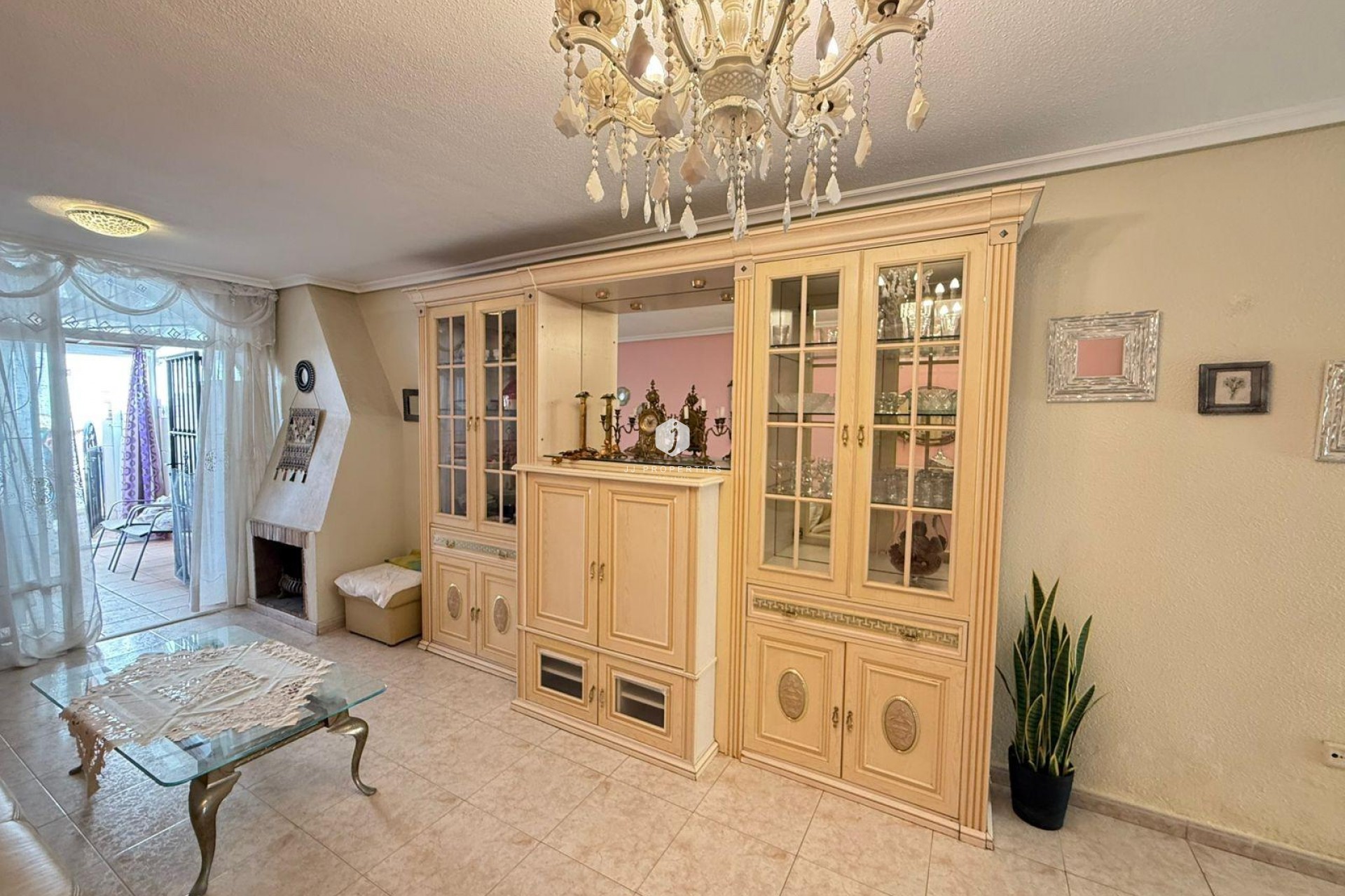 D'occasion - Chalet -
Torrevieja - Calas blanca