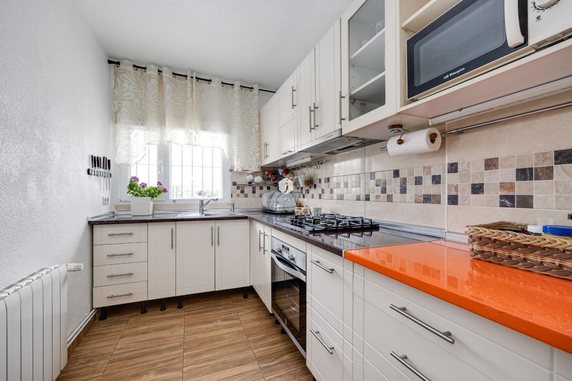 D'occasion - Chalet -
Torrevieja - Calas blanca