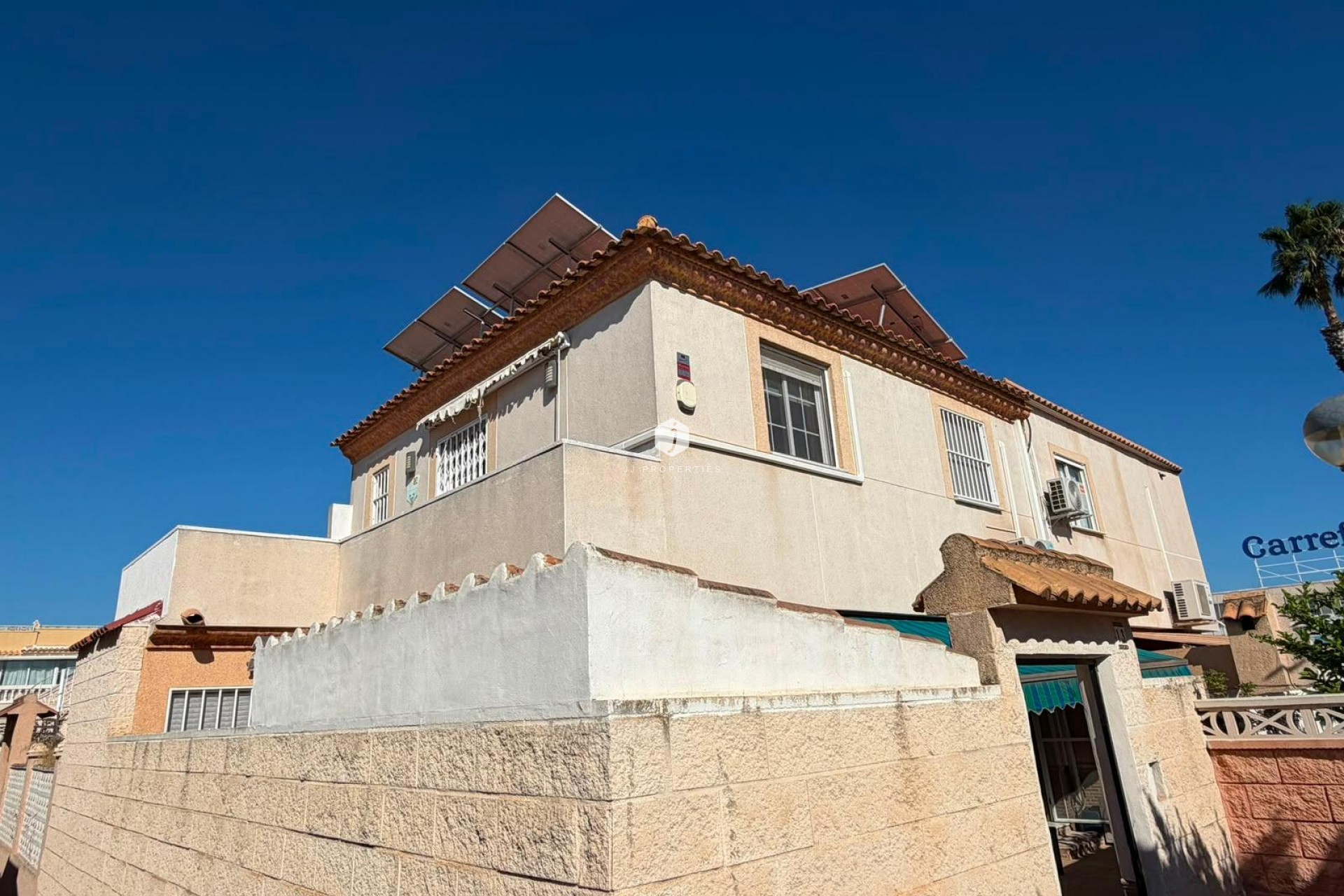 D'occasion - Chalet -
Torrevieja - Carrefour
