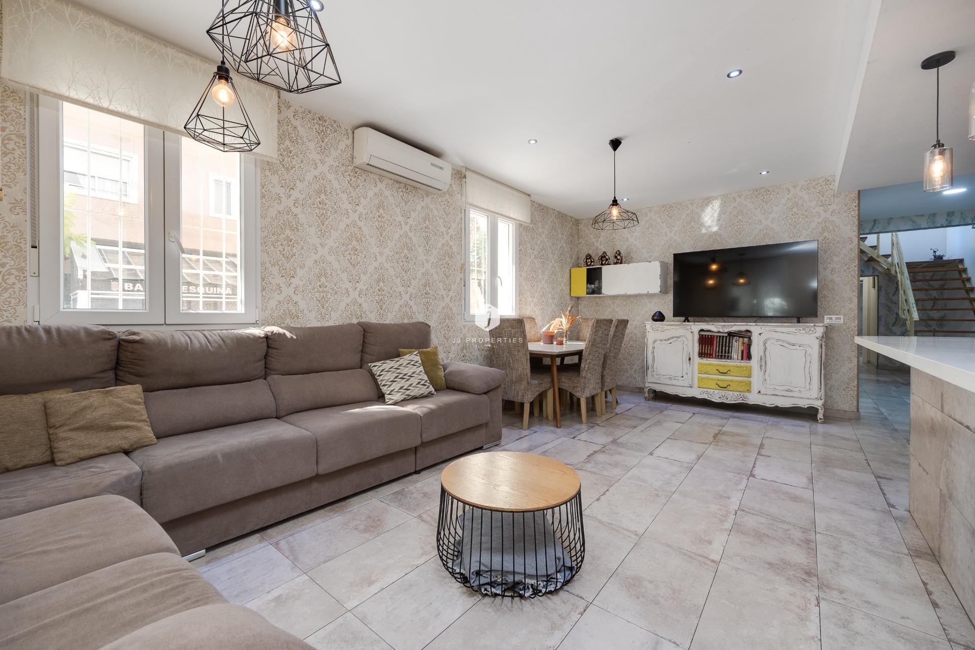 D'occasion - Chalet -
Torrevieja - Centro