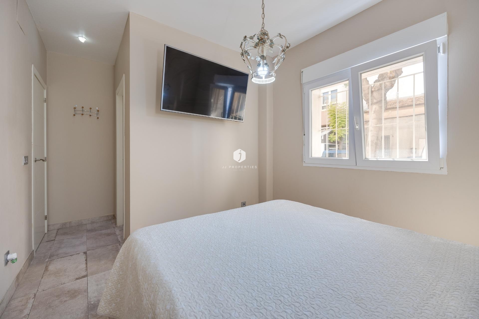 D'occasion - Chalet -
Torrevieja - Centro