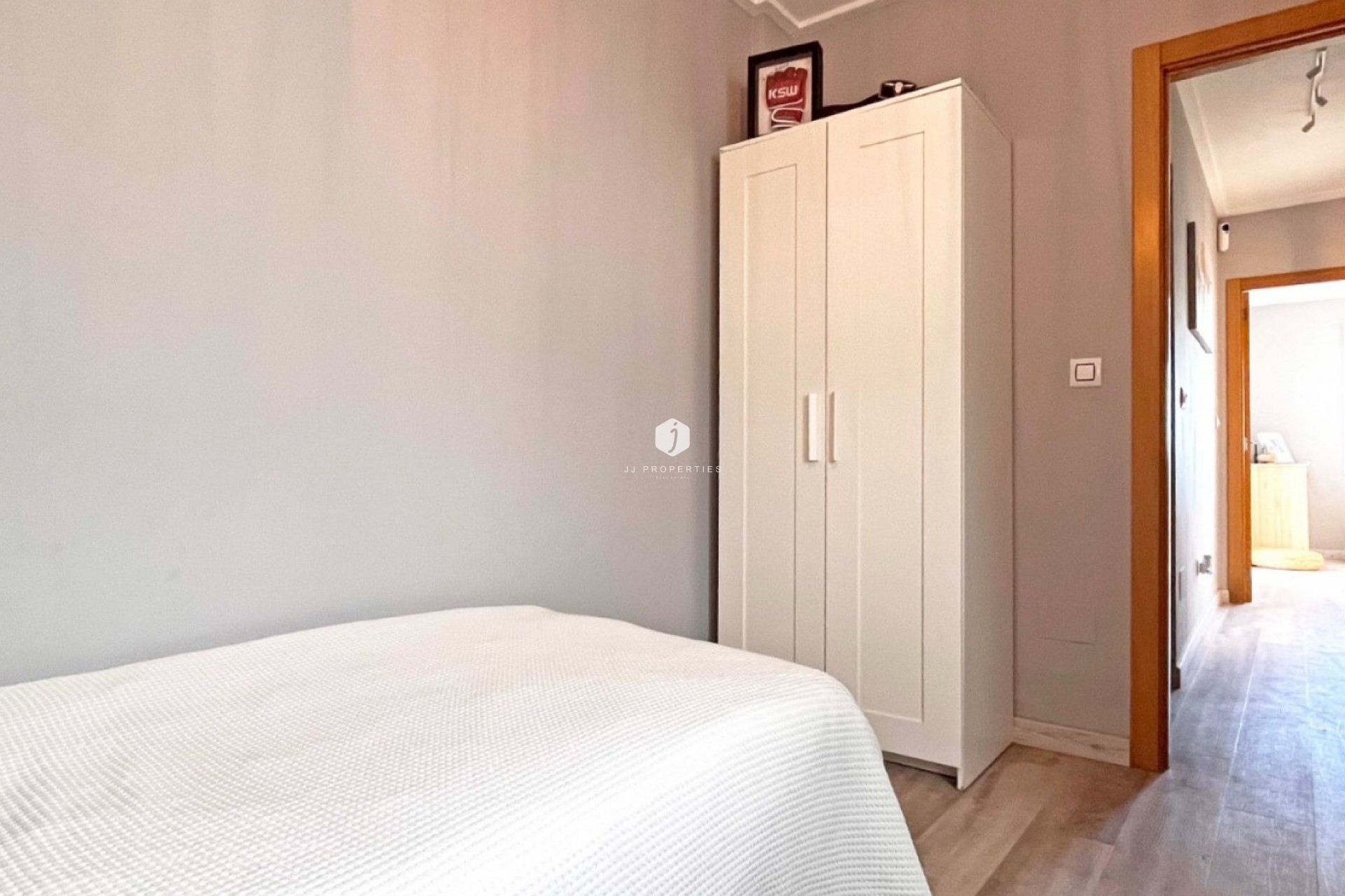 D'occasion - Chalet -
Torrevieja - Costa Blanca