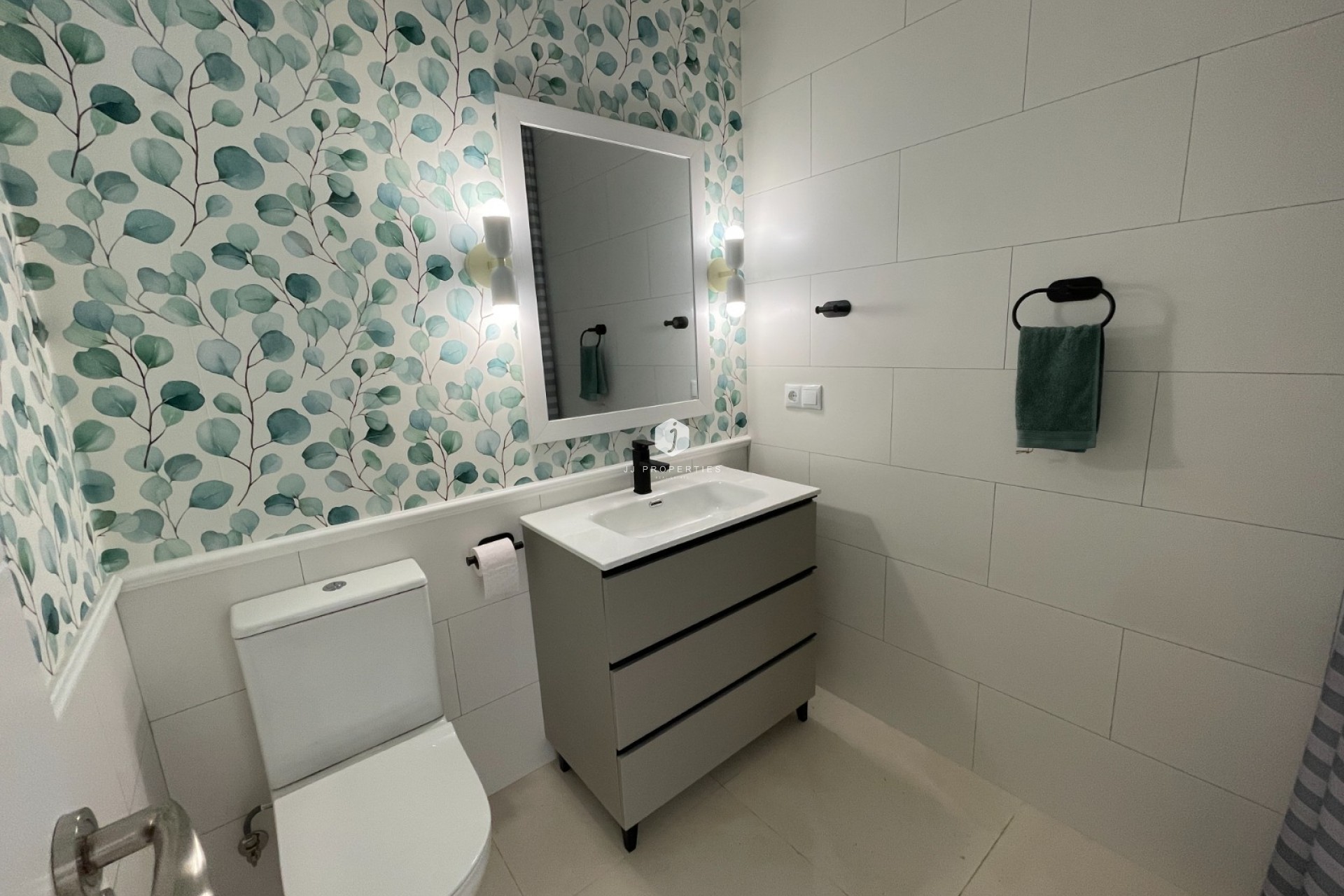 D'occasion - Chalet -
Torrevieja - Costa Blanca