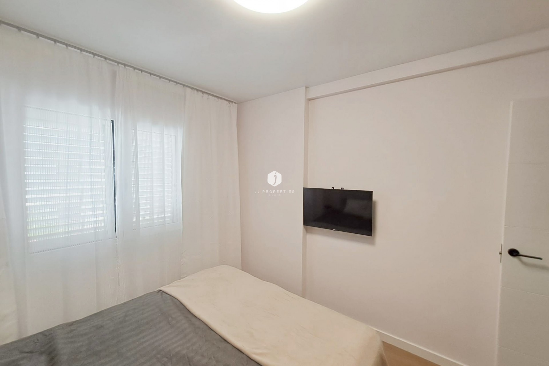 D'occasion - Chalet -
Torrevieja - Costa Blanca