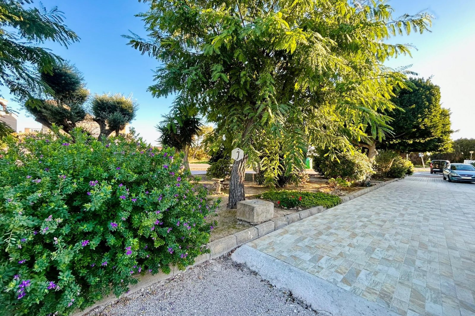 D'occasion - Chalet -
Torrevieja - Costa Blanca