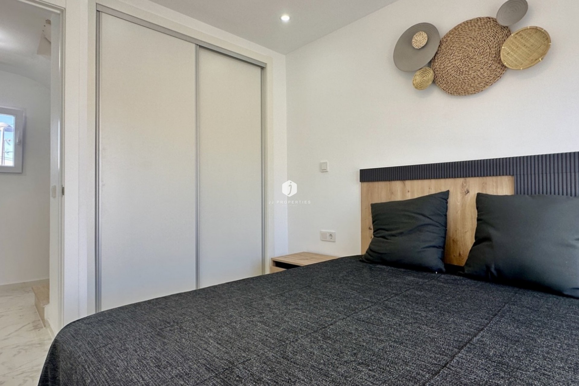 D'occasion - Chalet -
Torrevieja - Costa Blanca