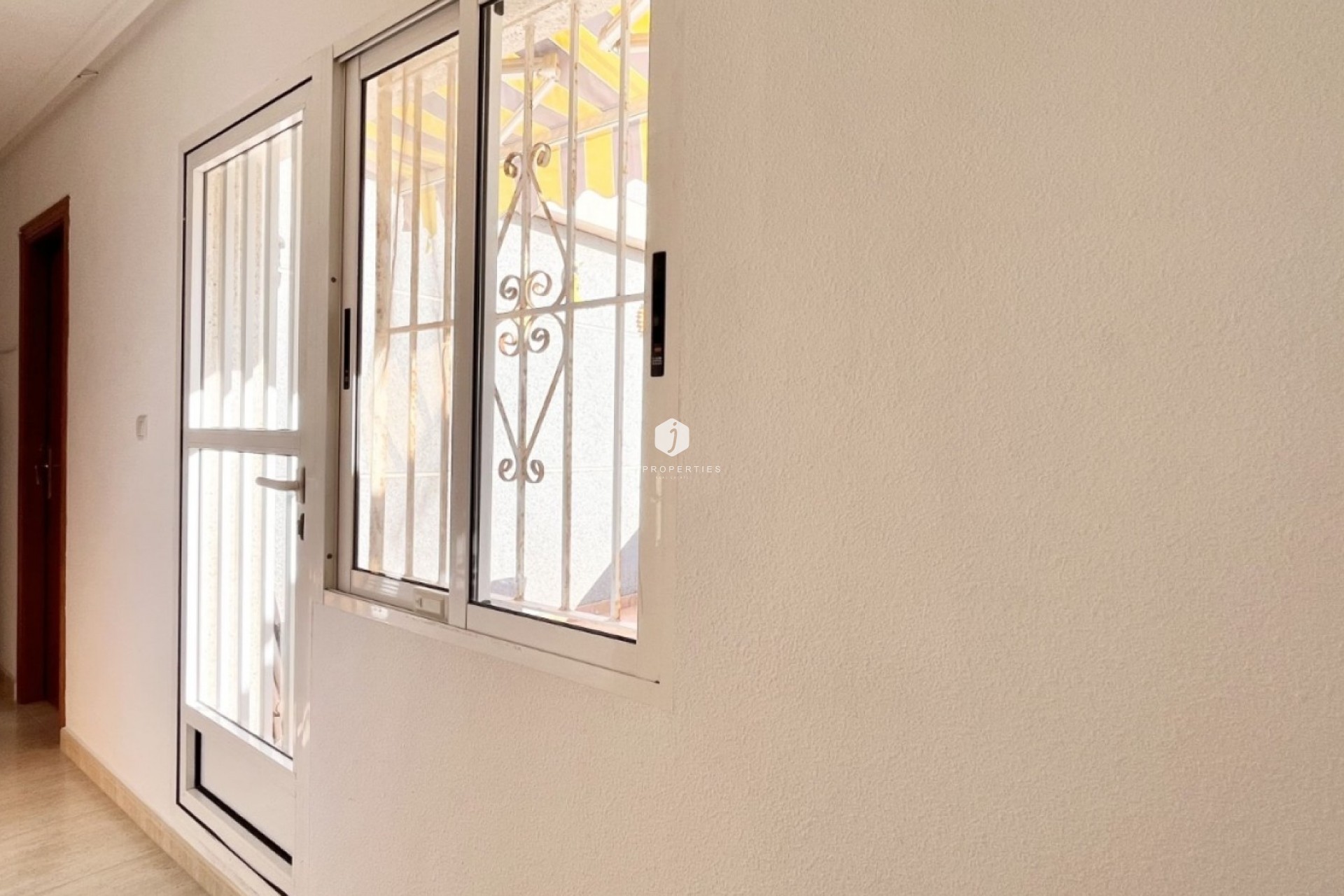 D'occasion - Chalet -
Torrevieja - Costa Blanca