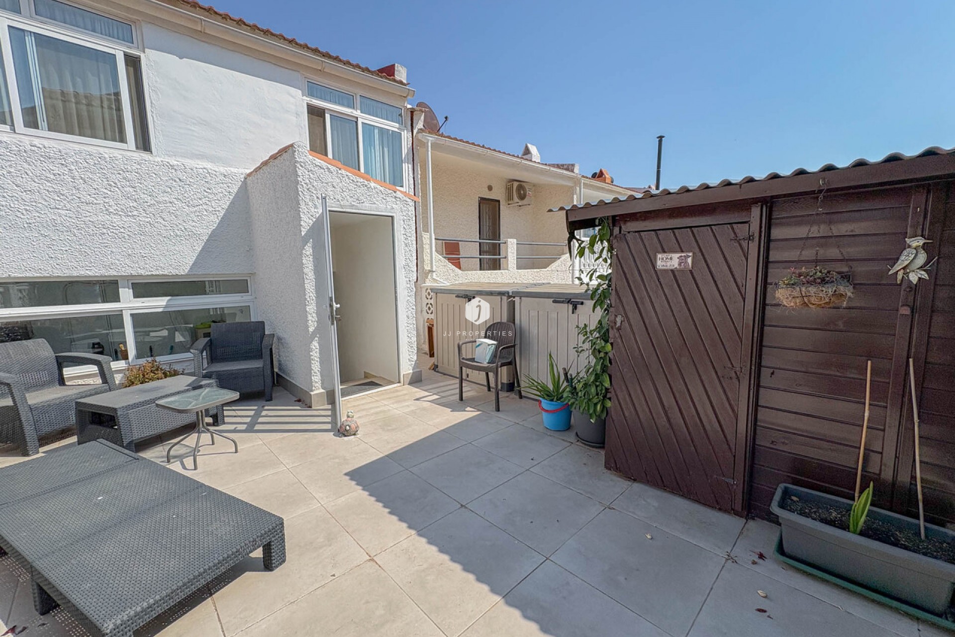 D'occasion - Chalet -
Torrevieja - Costa Blanca