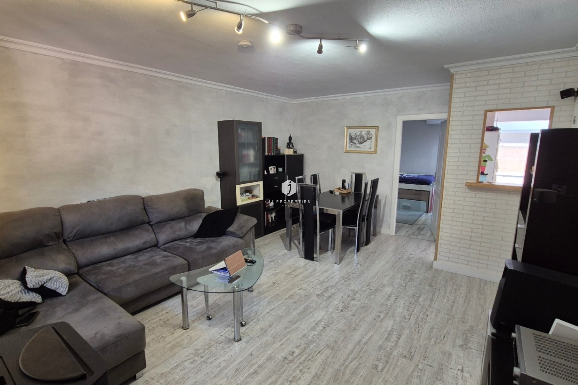 D'occasion - Chalet -
Torrevieja - Costa Blanca