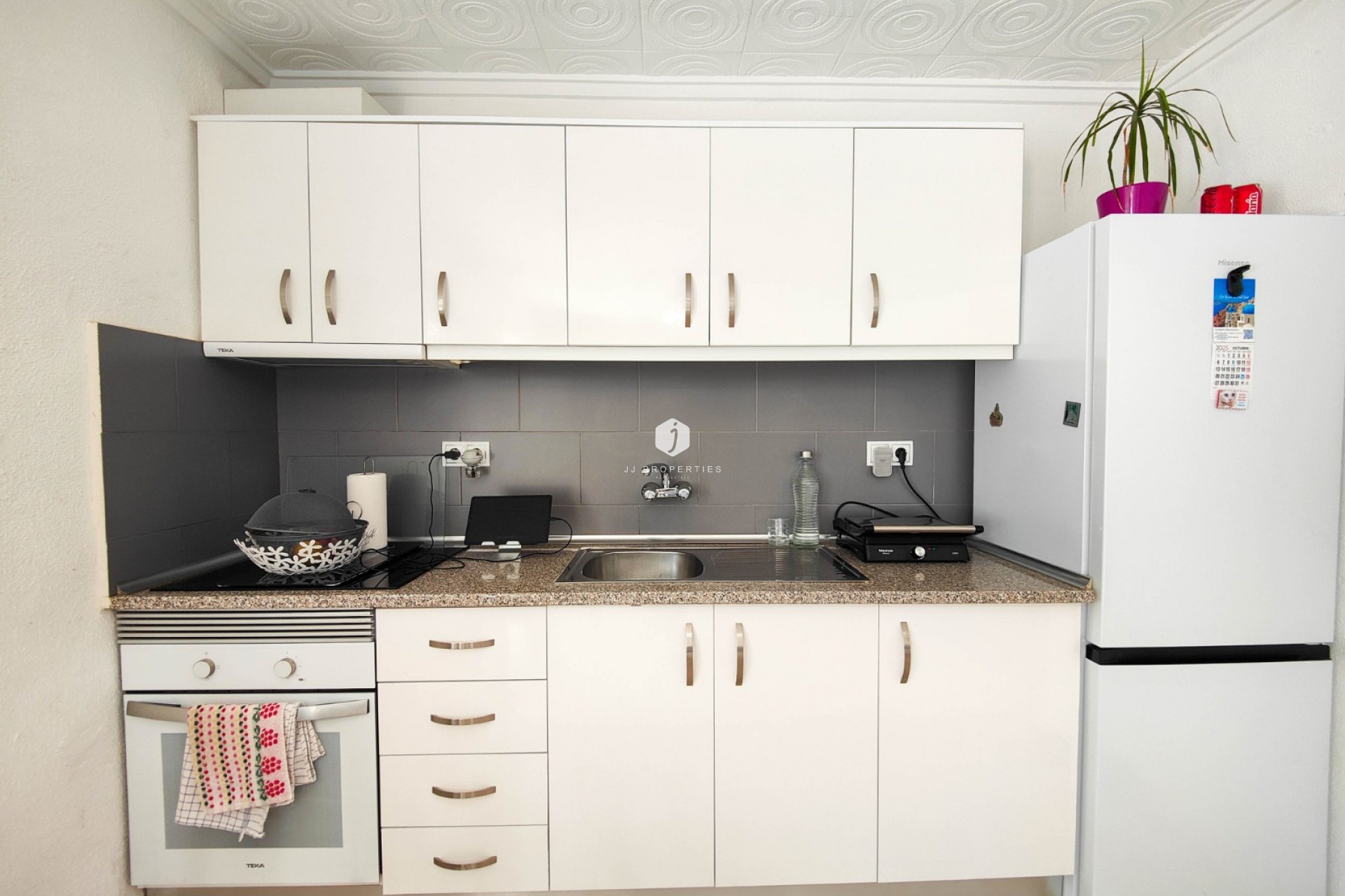 D'occasion - Chalet -
Torrevieja - Costa Blanca