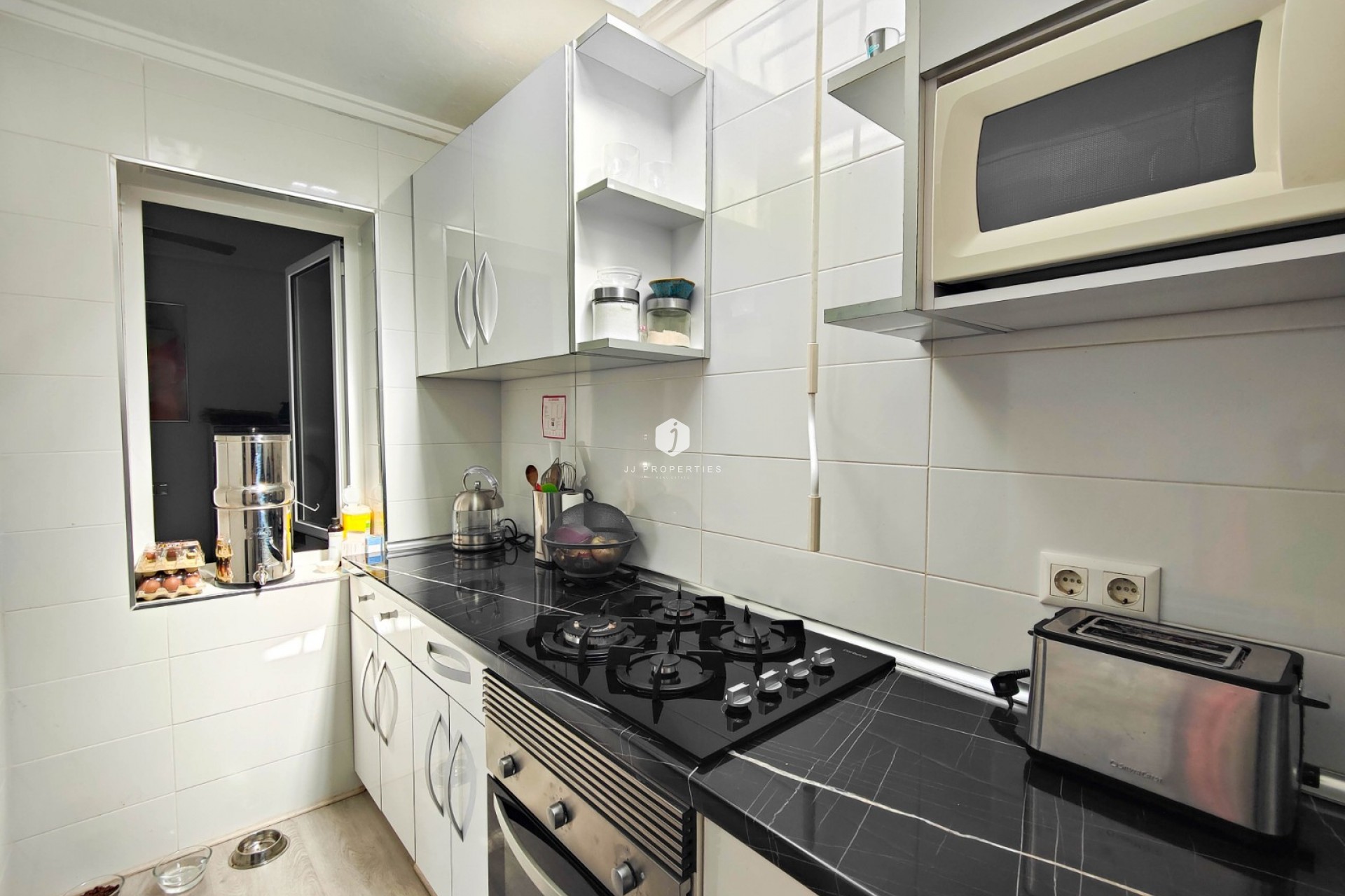 D'occasion - Chalet -
Torrevieja - Costa Blanca