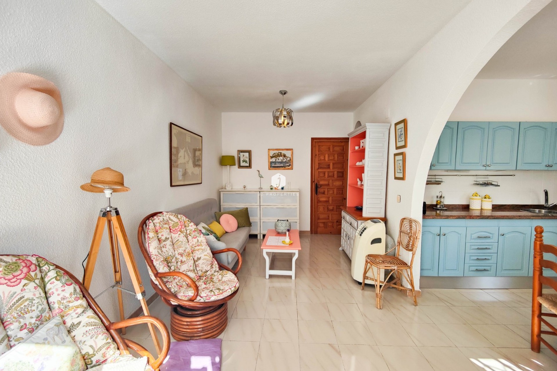 D'occasion - Chalet -
Torrevieja - Costa Blanca