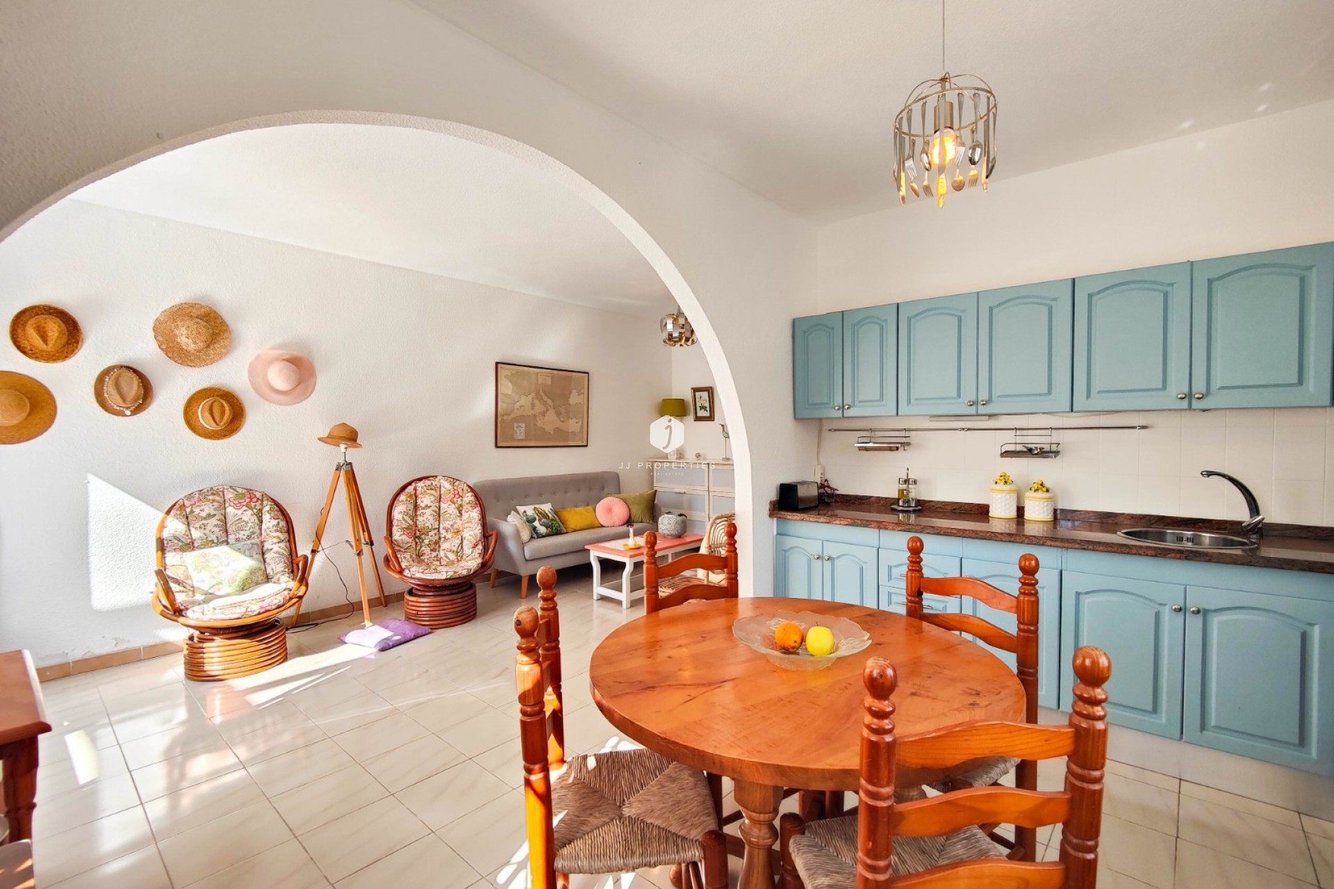D'occasion - Chalet -
Torrevieja - Costa Blanca