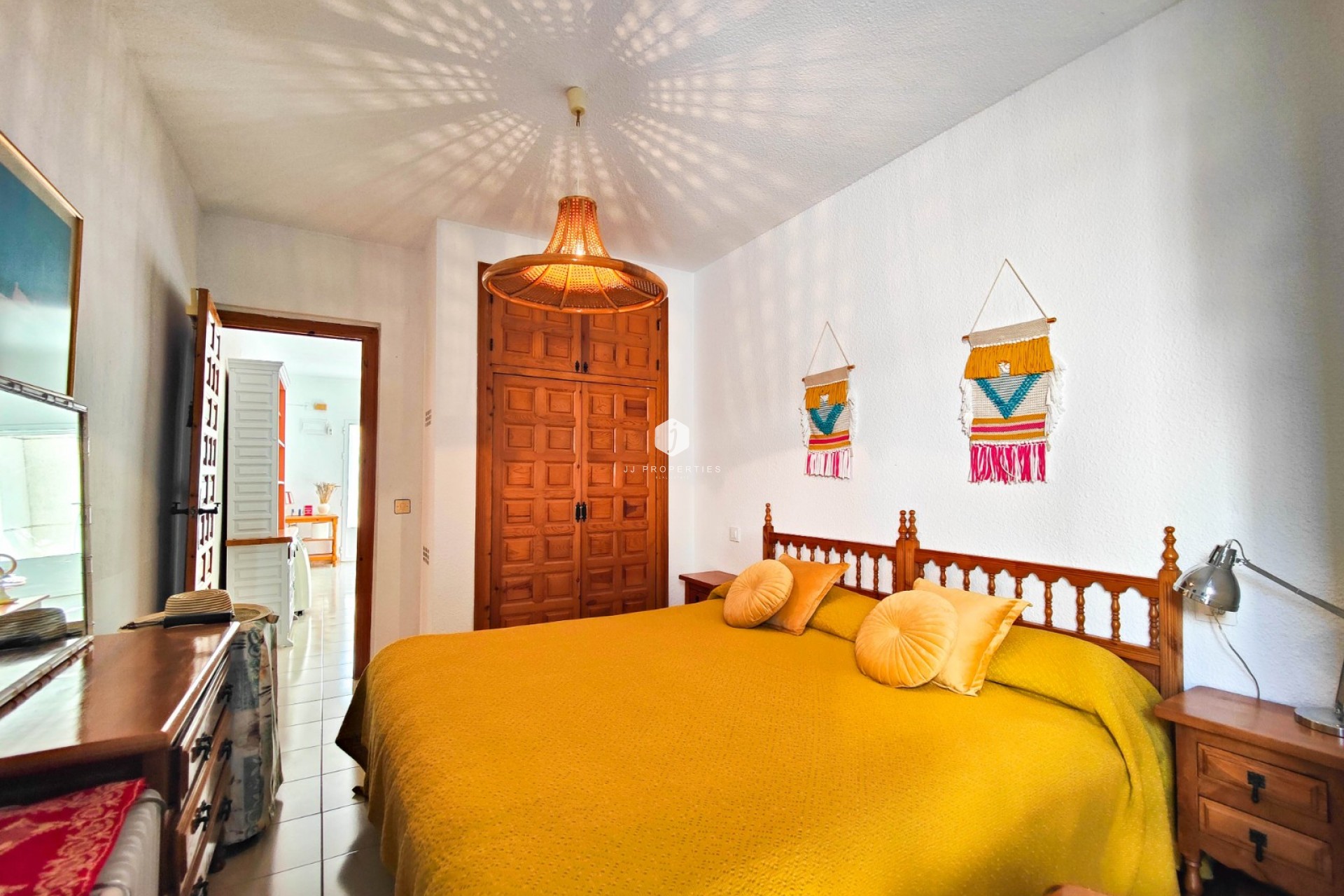 D'occasion - Chalet -
Torrevieja - Costa Blanca