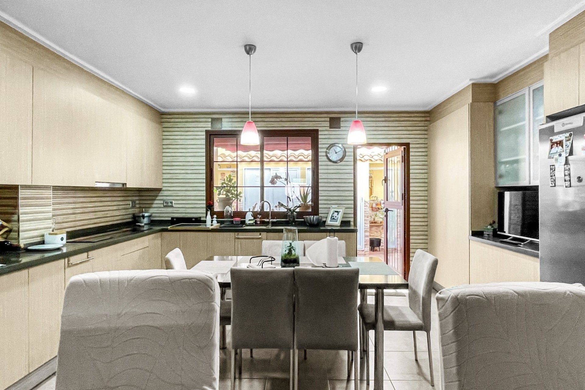D'occasion - Chalet -
Torrevieja - Costa Blanca