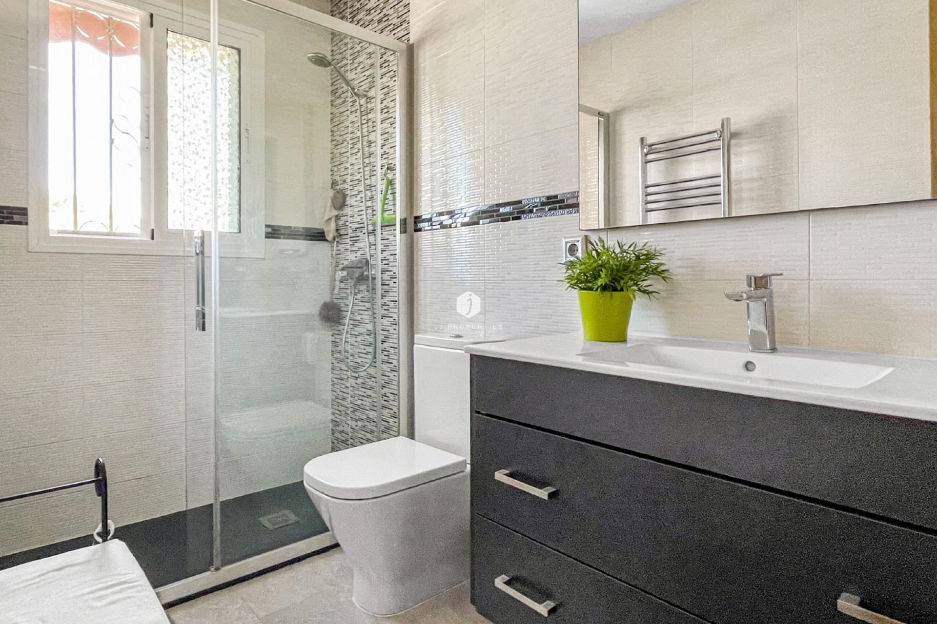 D'occasion - Chalet -
Torrevieja - Costa Blanca
