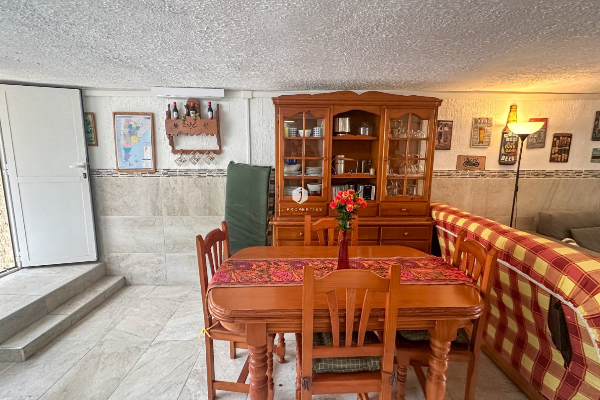 D'occasion - Chalet -
Torrevieja - Costa Blanca