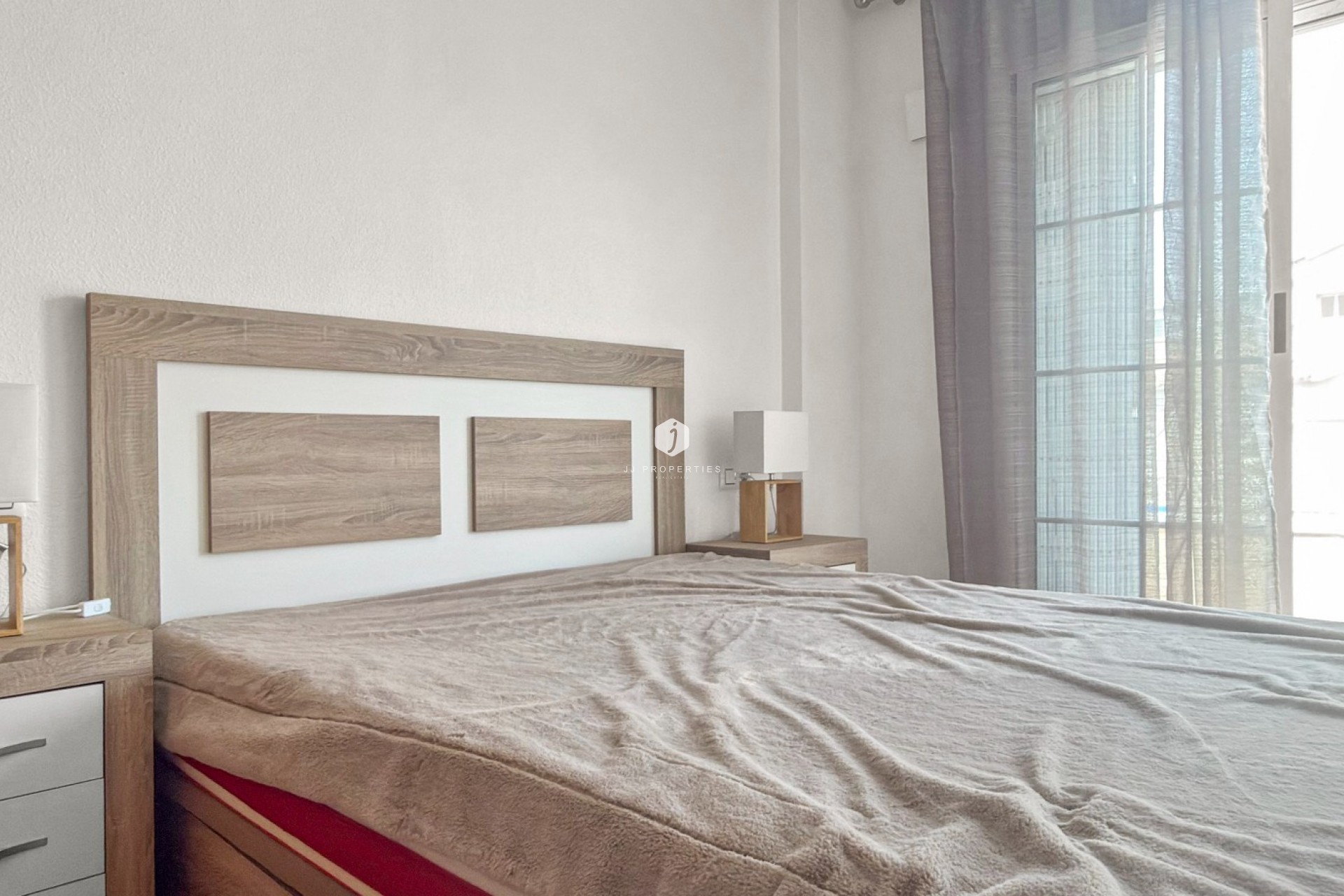 D'occasion - Chalet -
Torrevieja - Costa Blanca