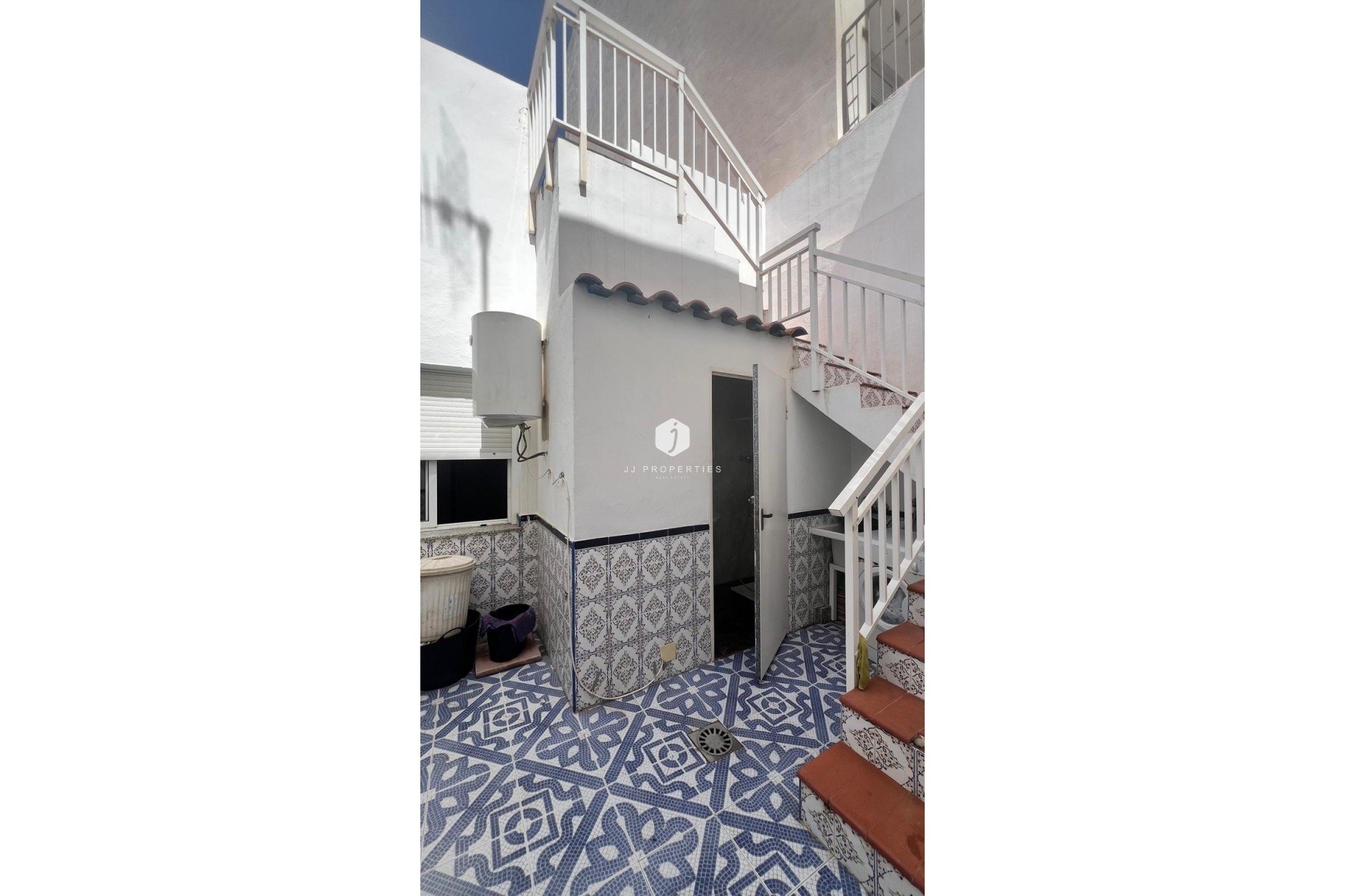 D'occasion - Chalet -
Torrevieja - Estacion de autobuses