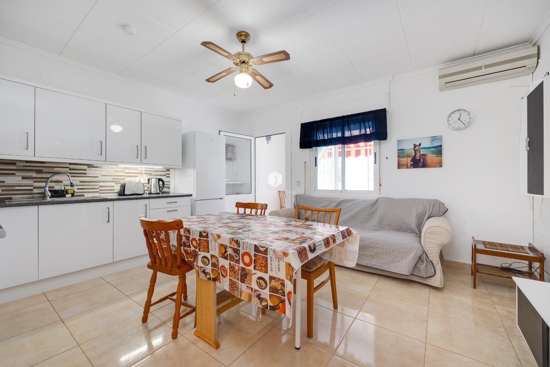 D'occasion - Chalet -
Torrevieja - La Siesta - El Salado - Torreta