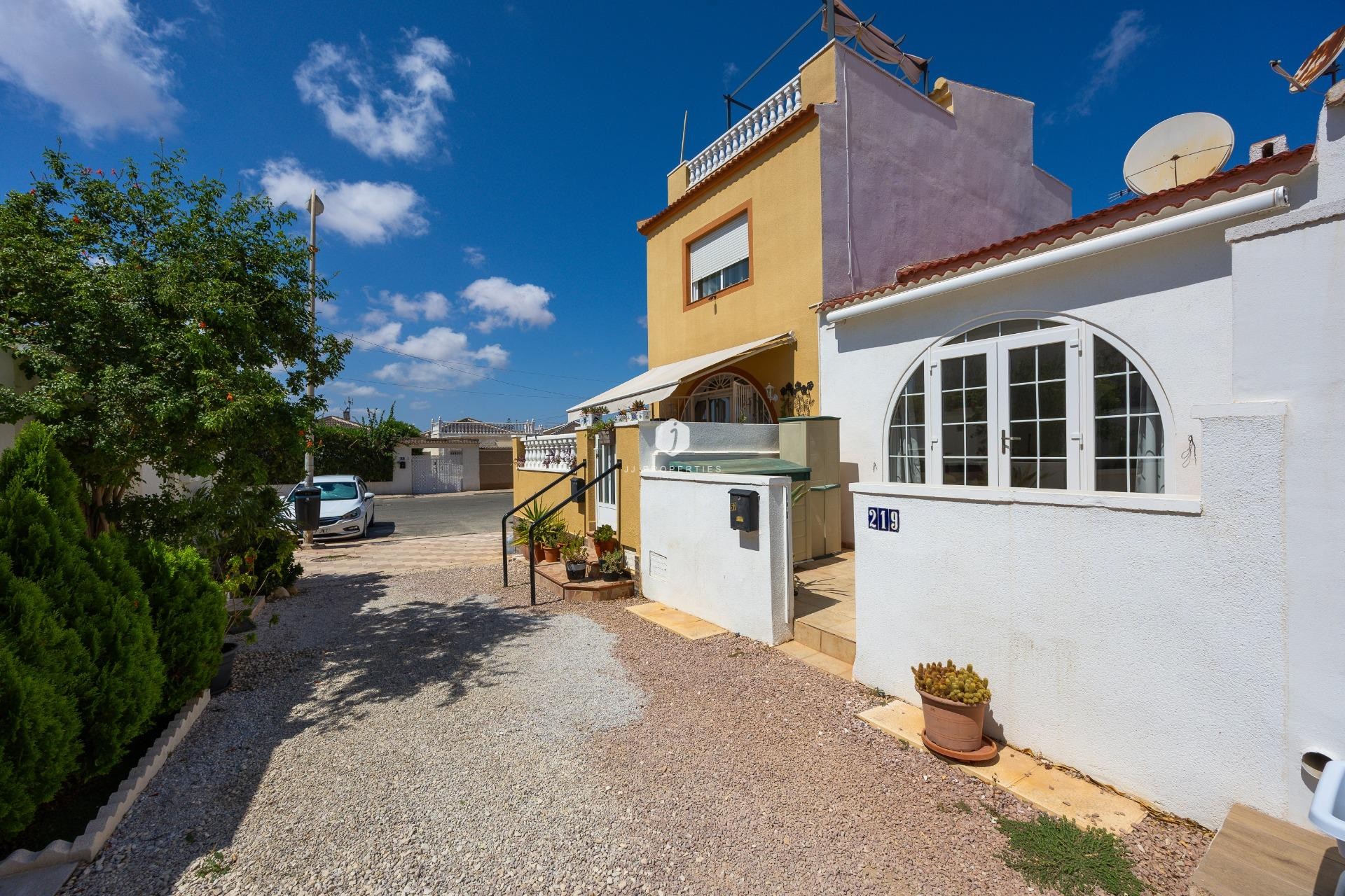 D'occasion - Chalet -
Torrevieja - La Siesta - El Salado - Torreta