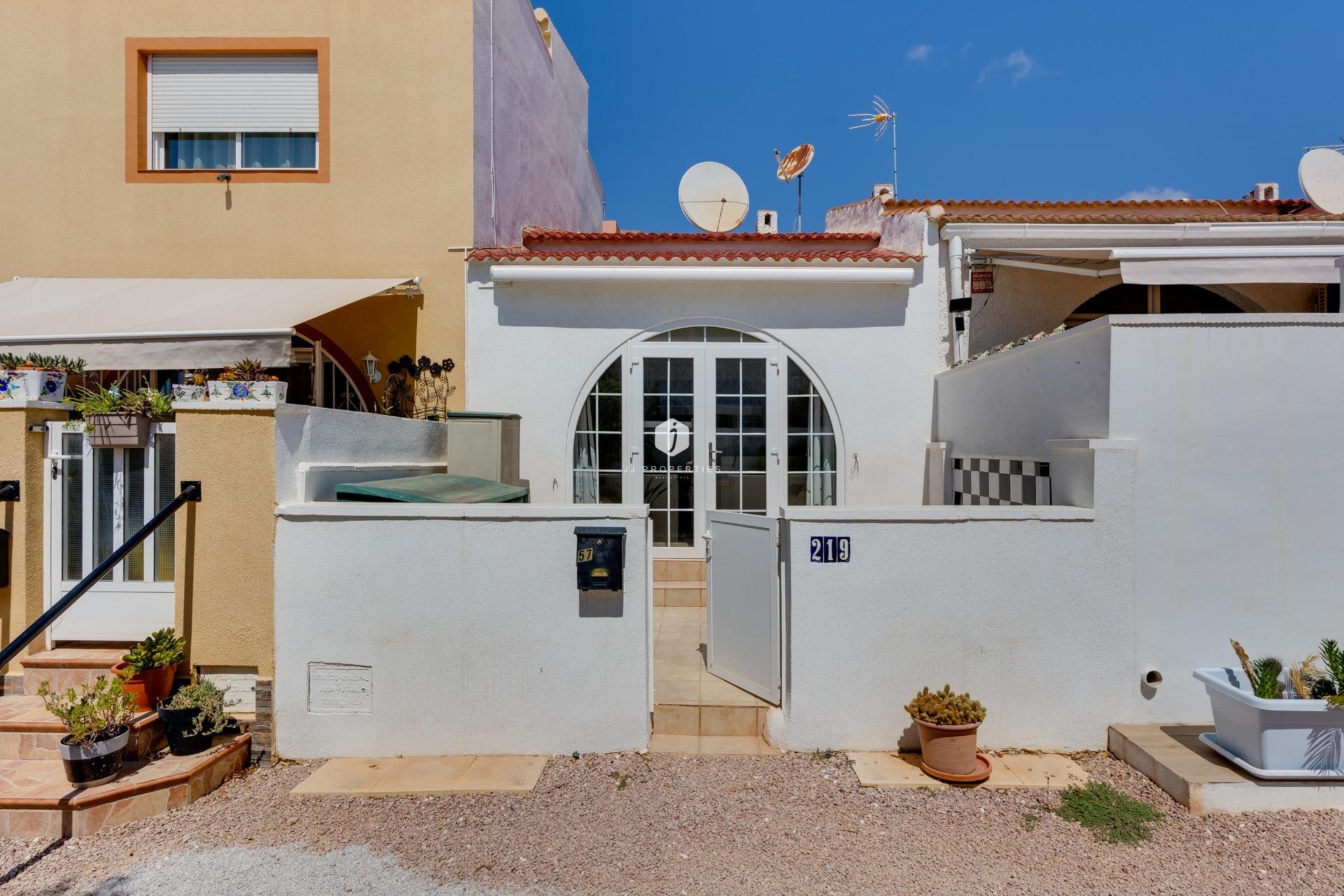 D'occasion - Chalet -
Torrevieja - La Siesta - El Salado - Torreta