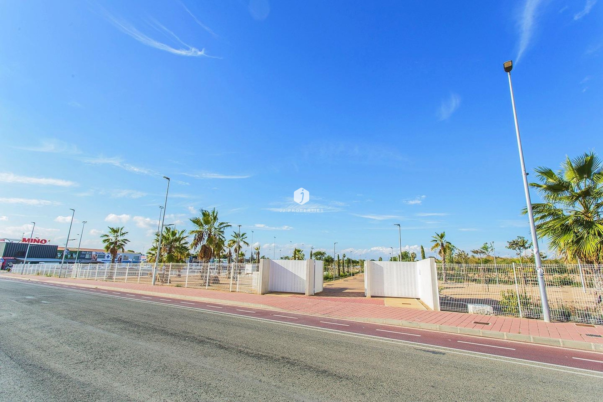 D'occasion - Chalet -
Torrevieja - La siesta
