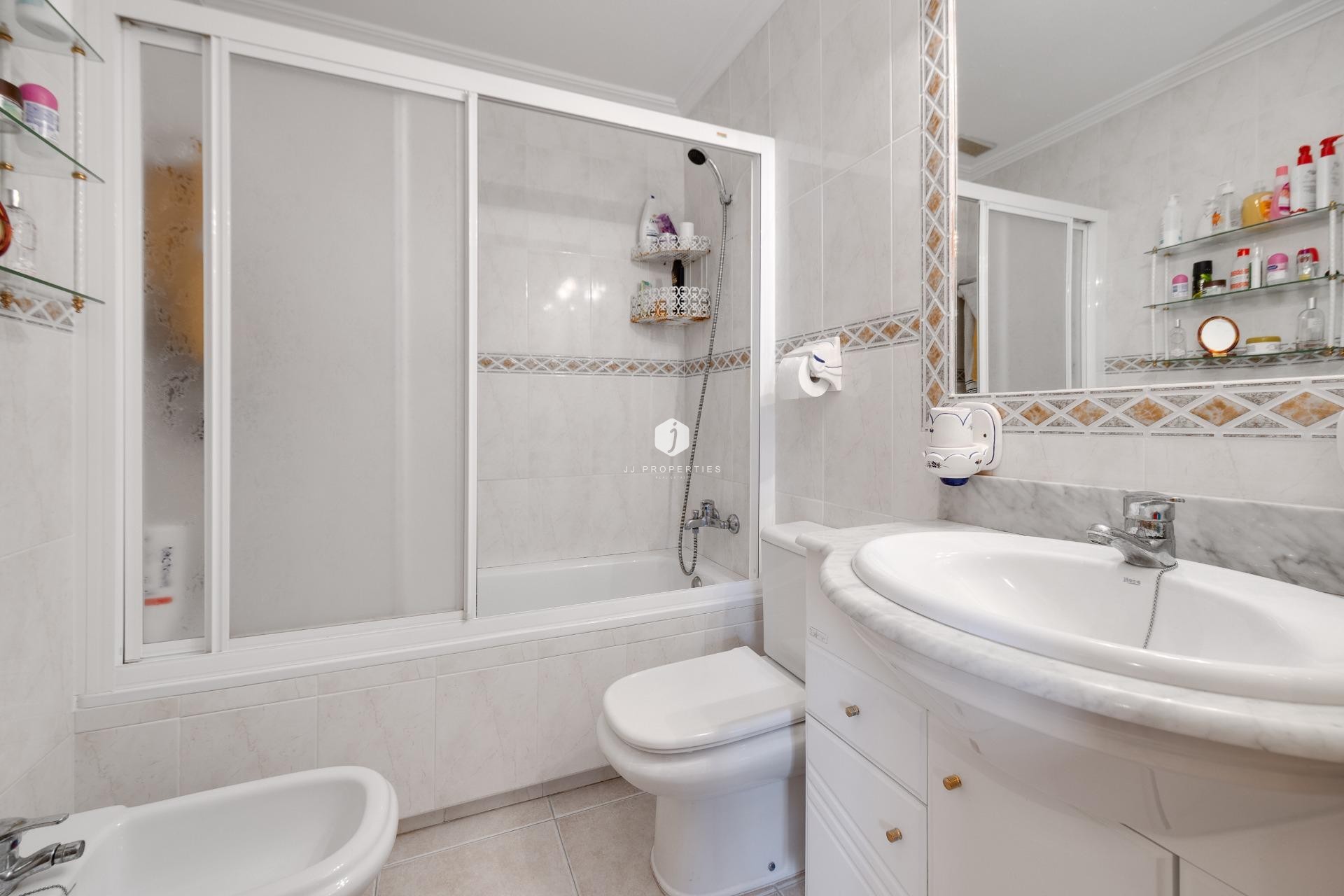 D'occasion - Chalet -
Torrevieja - La veleta
