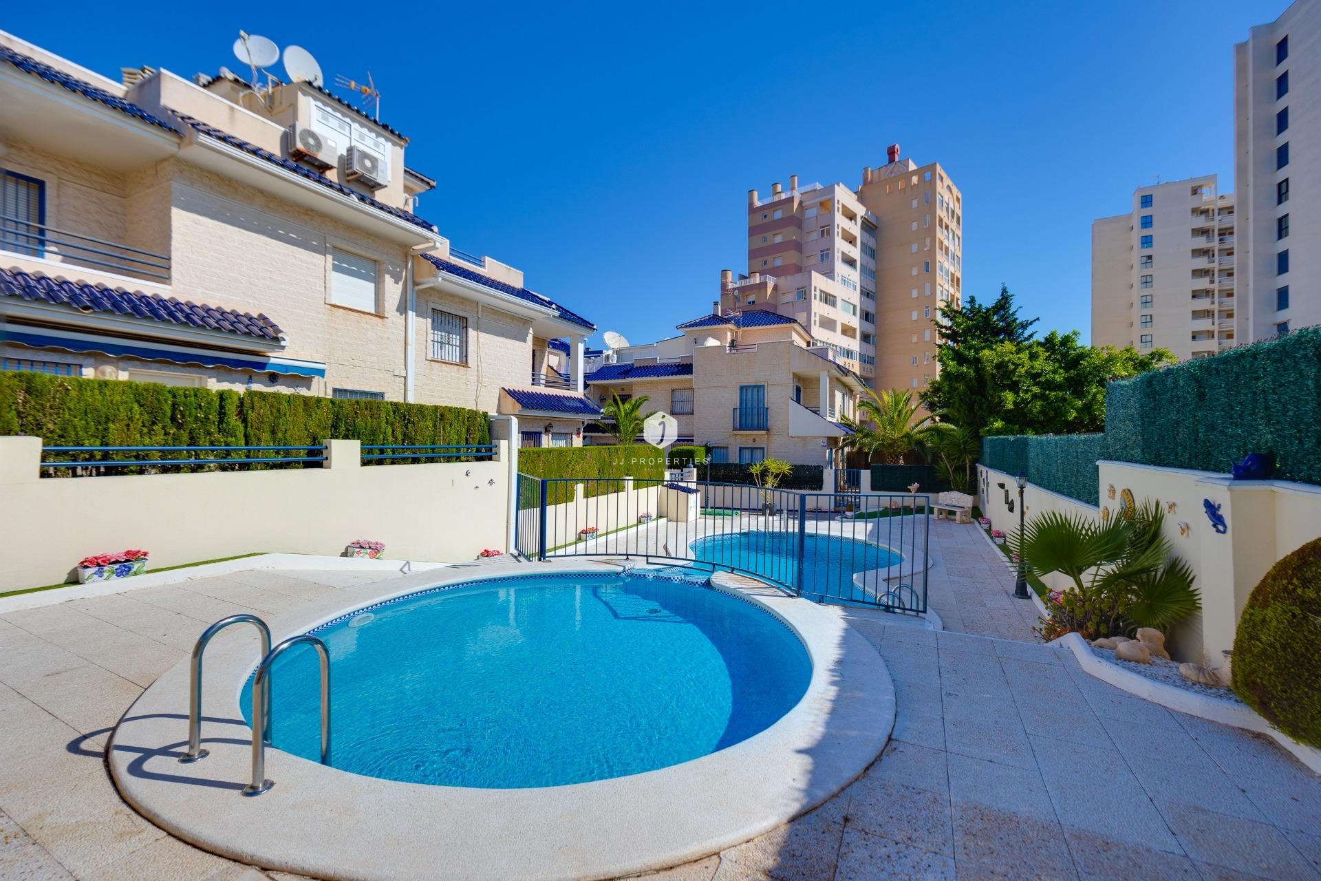 D'occasion - Chalet -
Torrevieja - La veleta