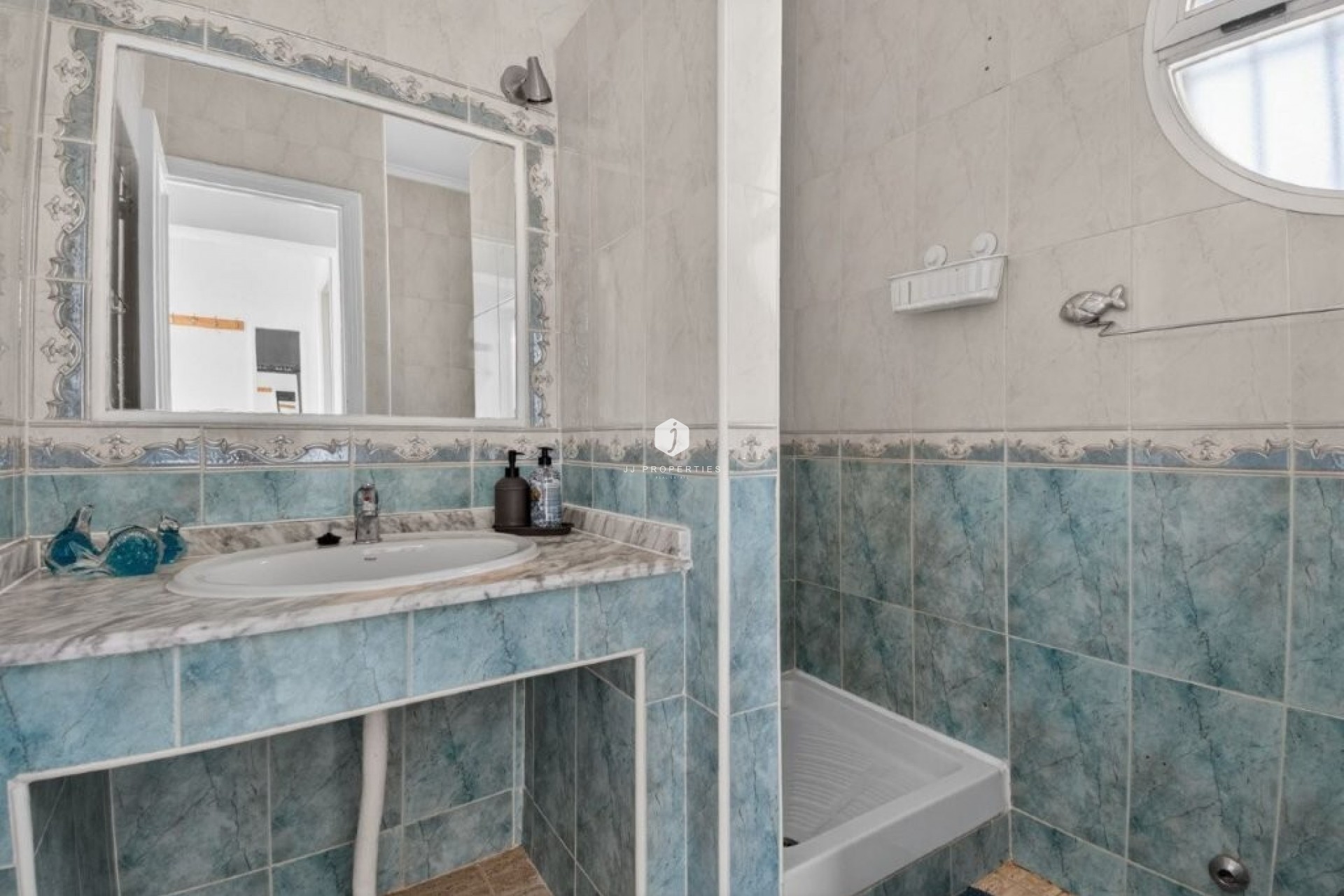 D'occasion - Chalet -
Torrevieja - Los altos