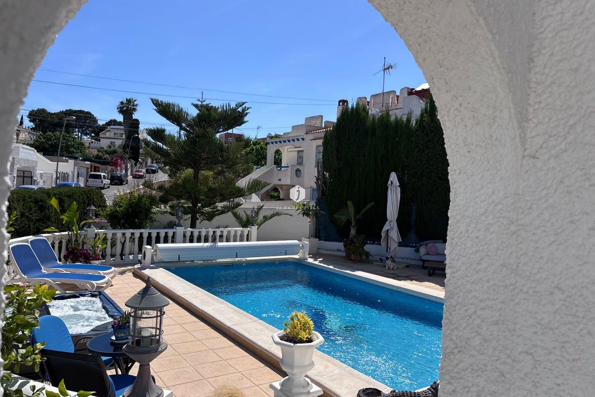 D'occasion - Chalet -
Torrevieja - Los Balcones