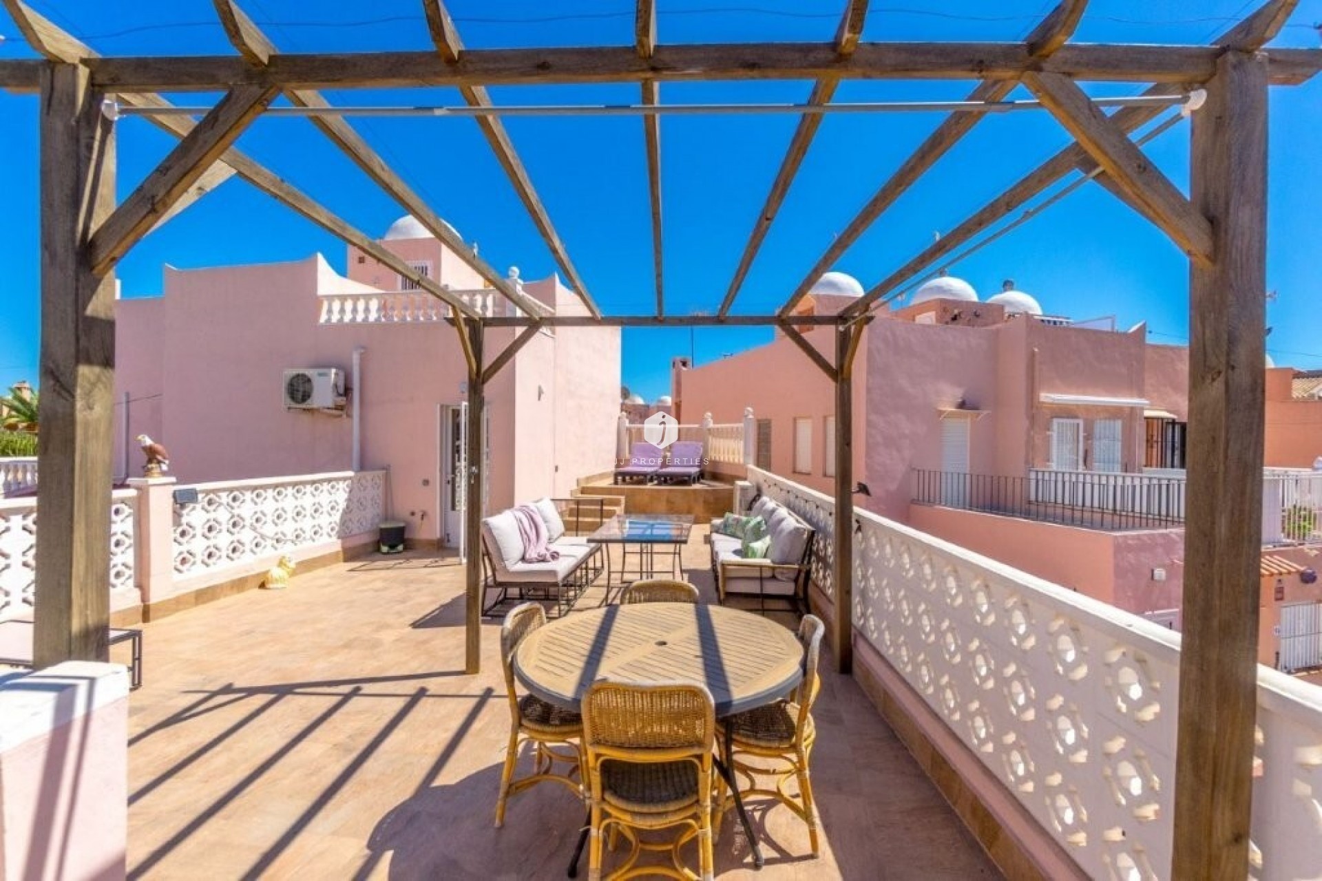 D'occasion - Chalet -
Torrevieja - Los Frutales/ La Rosaleda