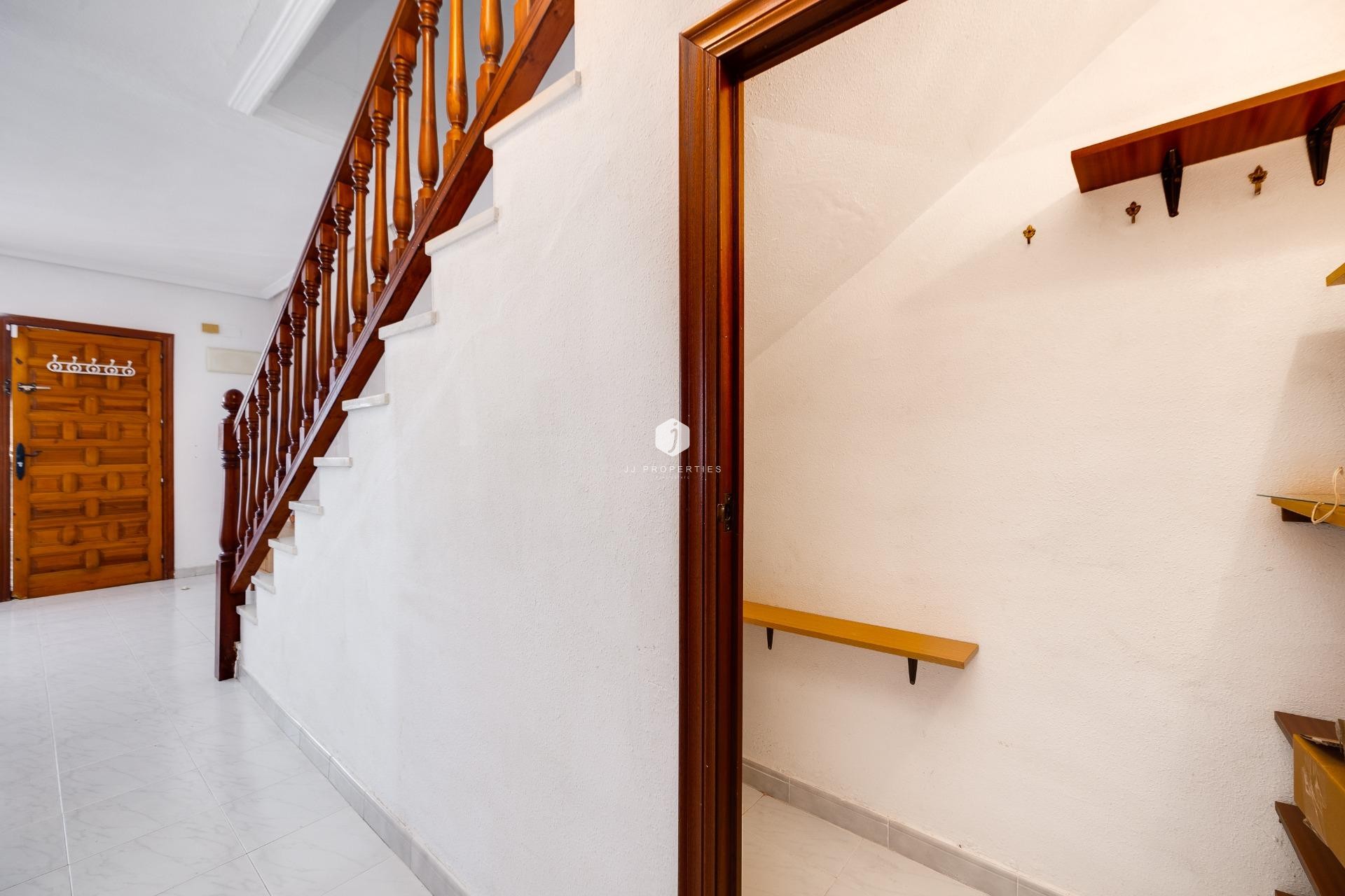 D'occasion - Chalet -
Torrevieja - Nueva Torrevieja