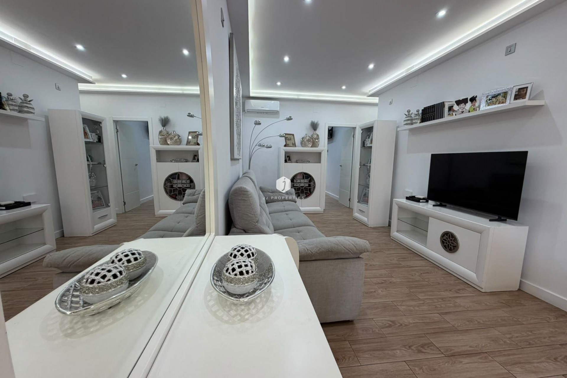 D'occasion - Chalet -
Torrevieja - Nueva Torrevieja