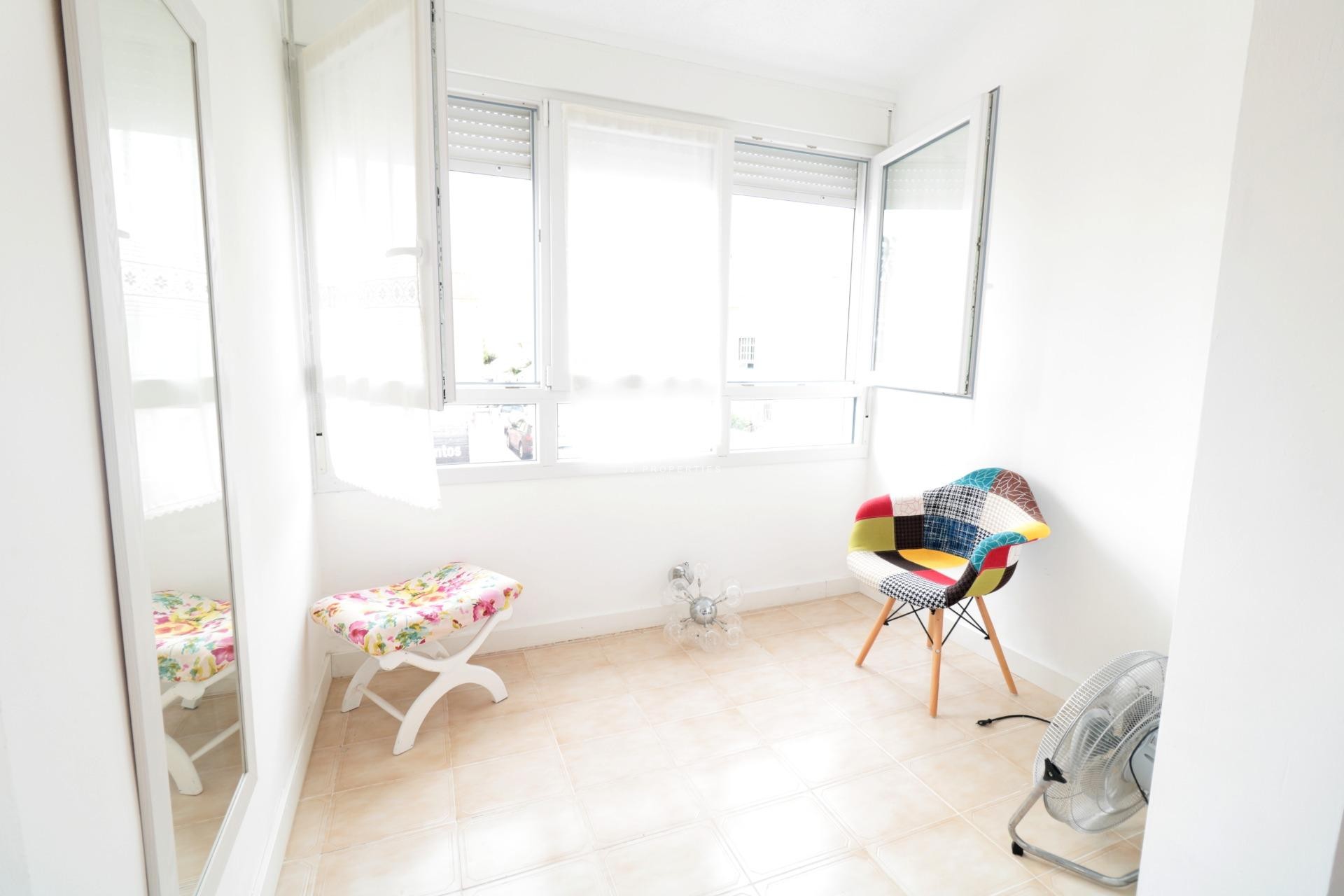 D'occasion - Chalet -
Torrevieja - Playa de los Naufragos