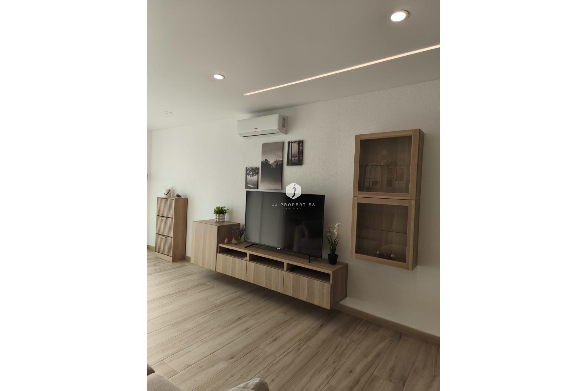 D'occasion - Chalet -
Torrevieja