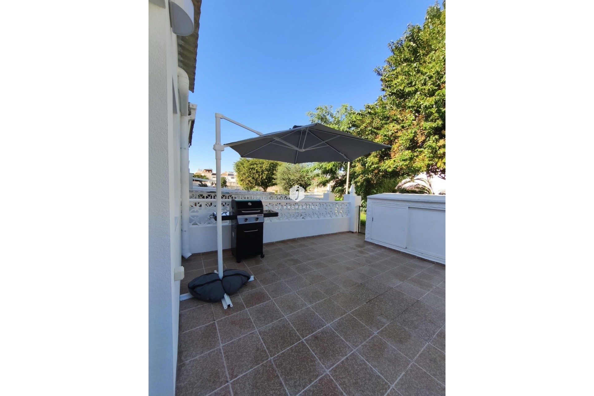 D'occasion - Chalet -
Torrevieja