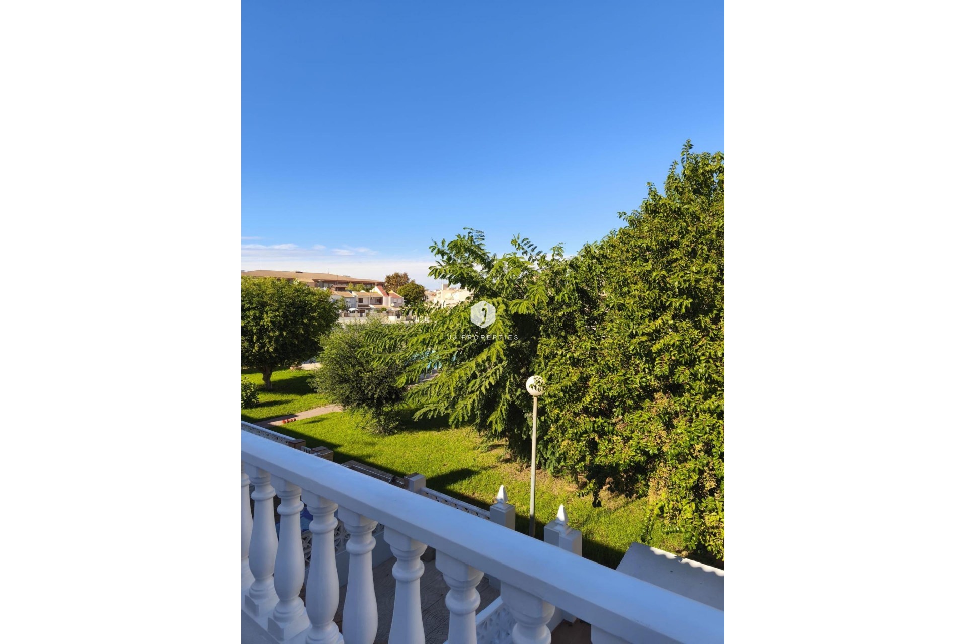 D'occasion - Chalet -
Torrevieja