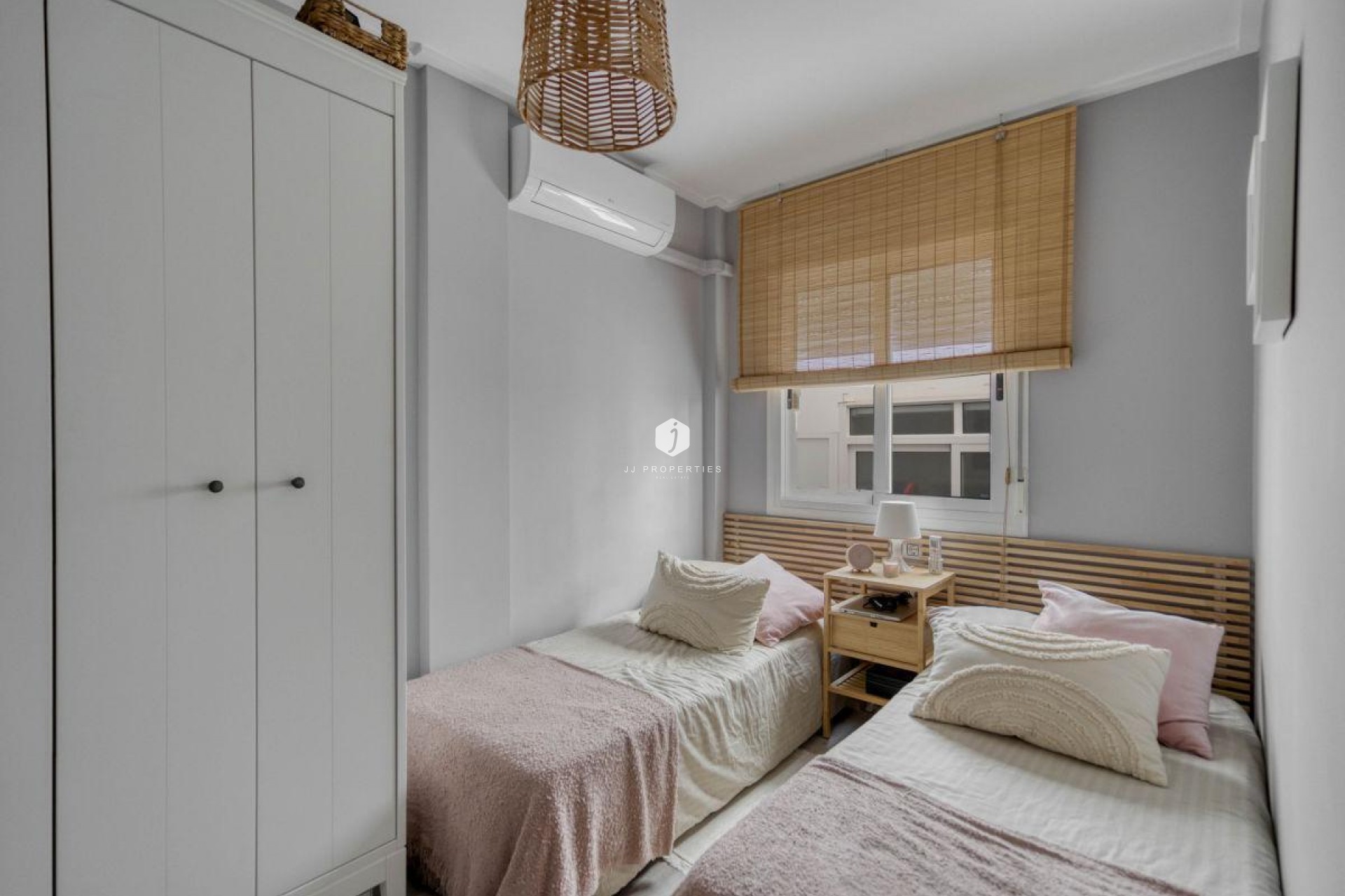 D'occasion - Duplex -
Los Balcones - Costa Blanca