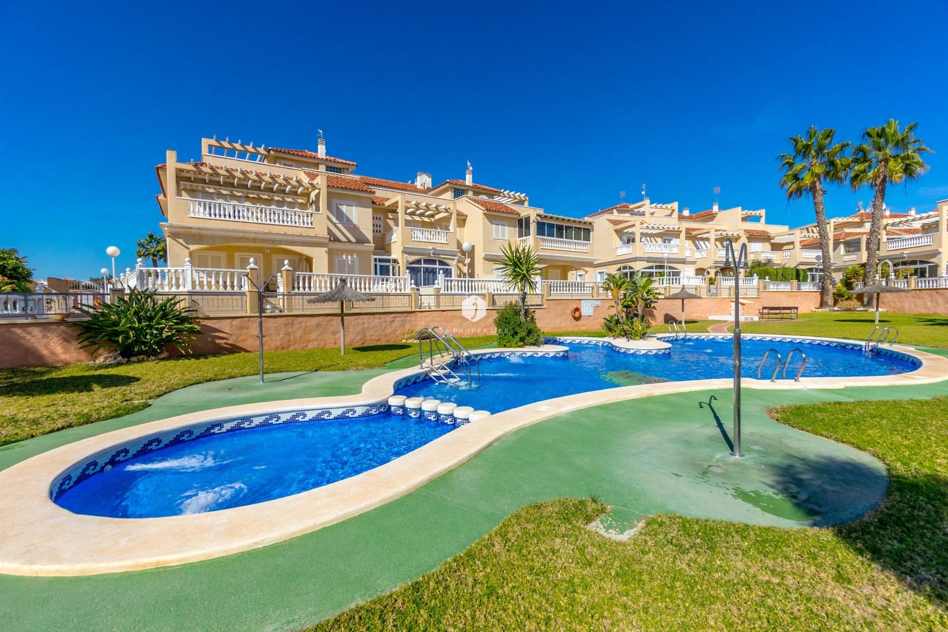 D'occasion - Duplex -
Orihuela Costa - Playa Flamenca