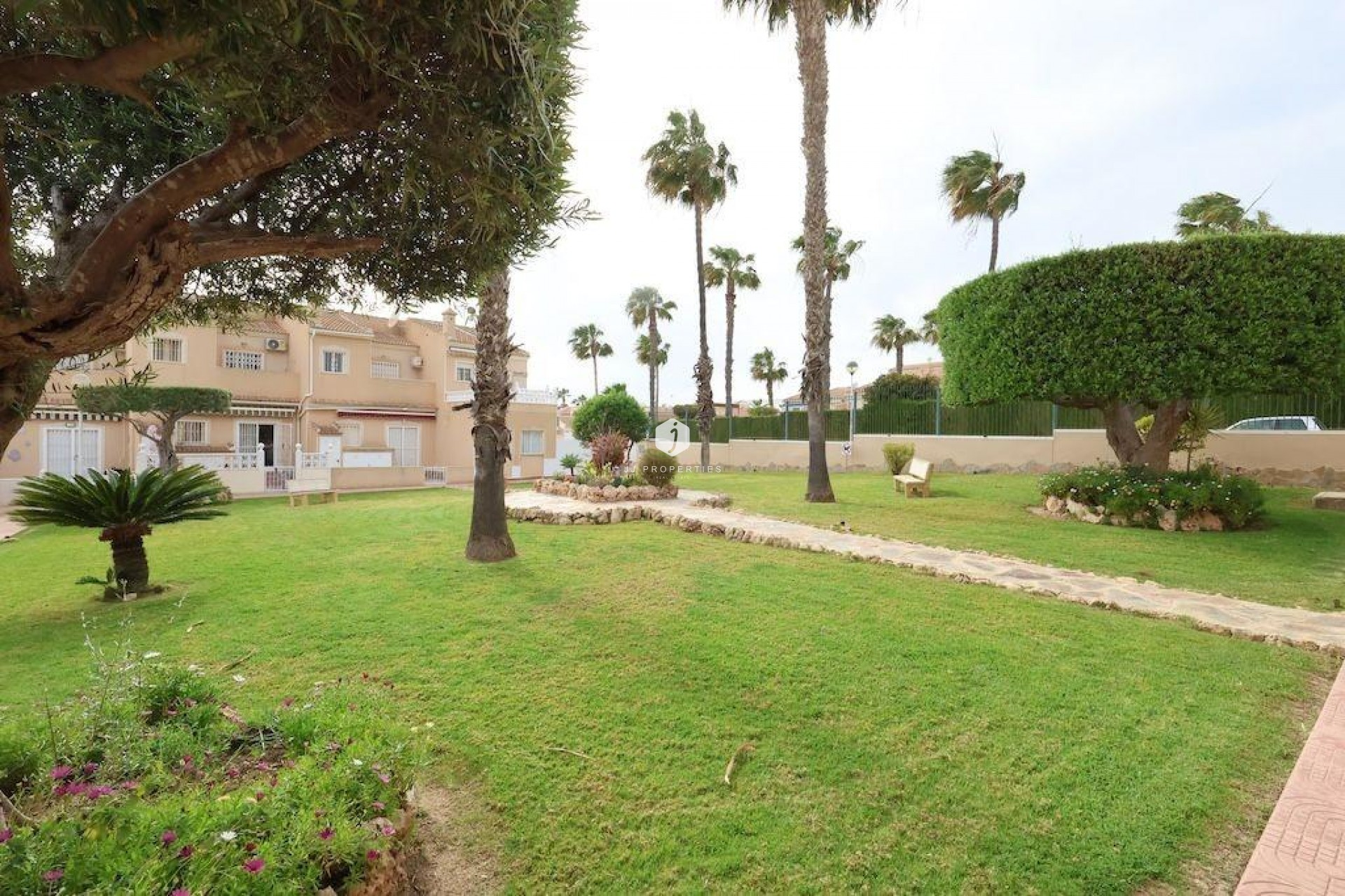 D'occasion - Duplex -
Rojales - Inland